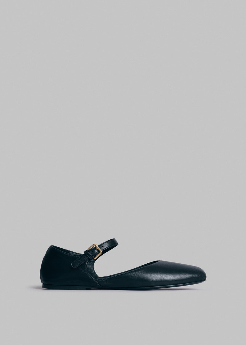 Round Toe D'Orsay Flat in Leather - Black - CO