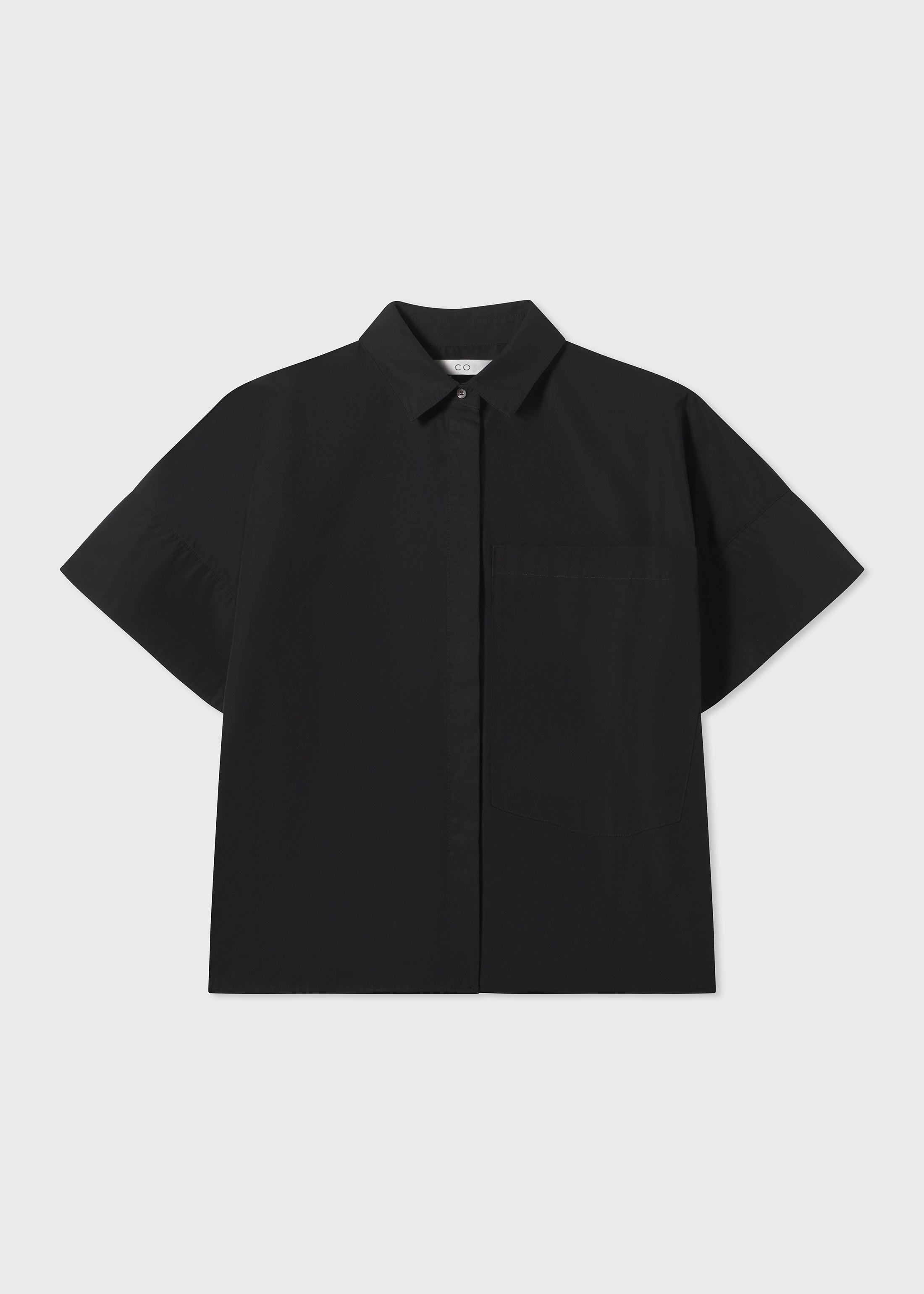 Boxy Short Sleeve Shirt in Cotton Poplin - Black