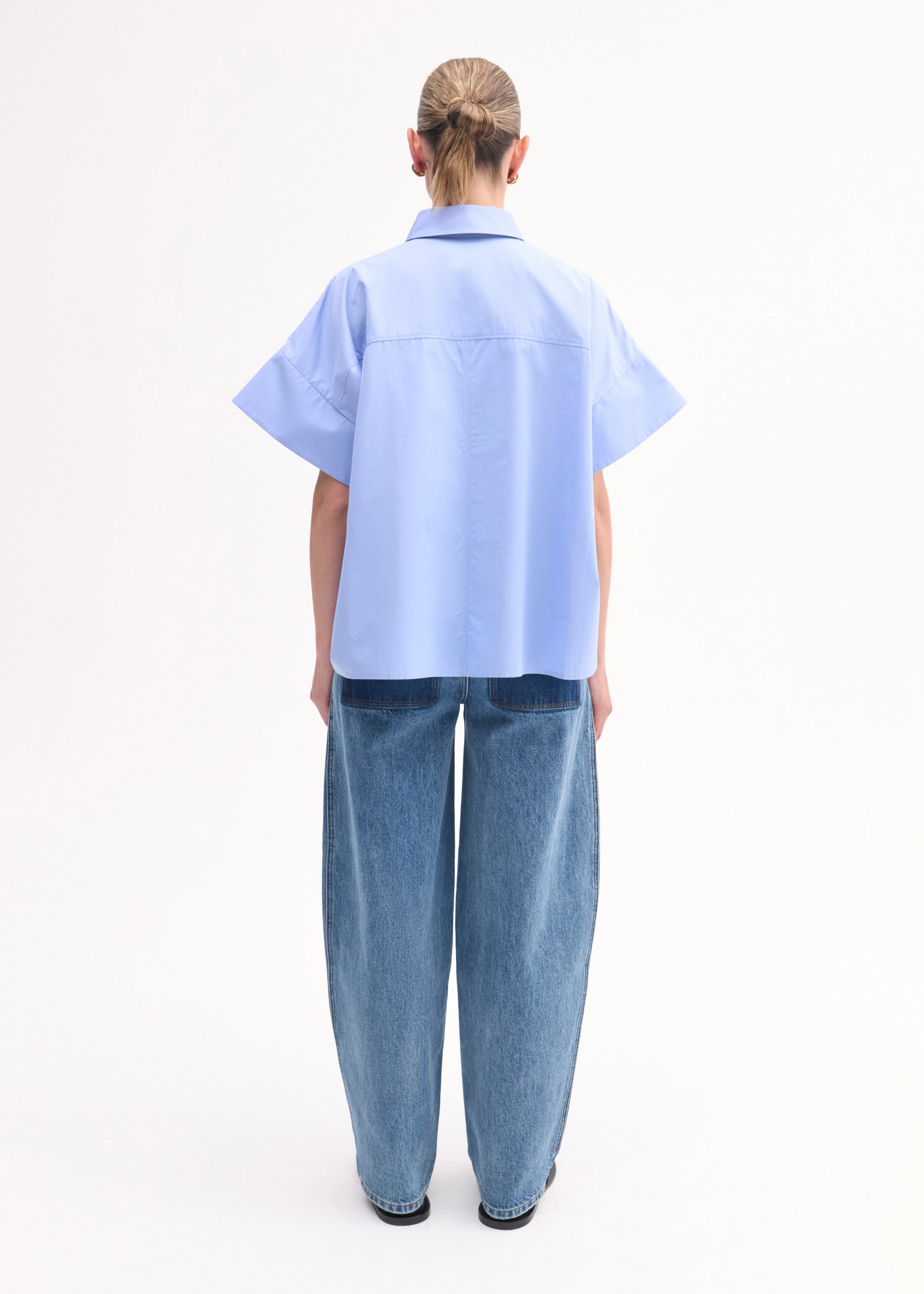 Boxy Short Sleeve Shirt in Cotton Poplin - Blue