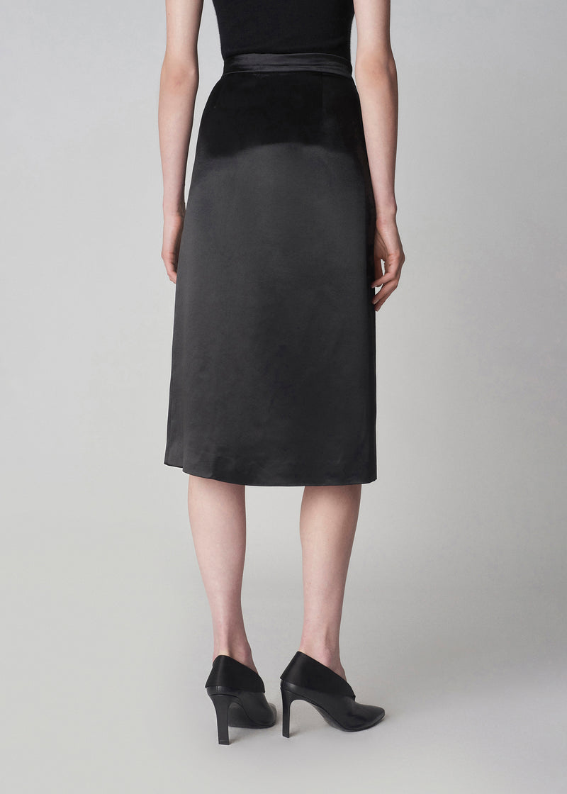 Wrap Petal Skirt in Satin  - Black - CO