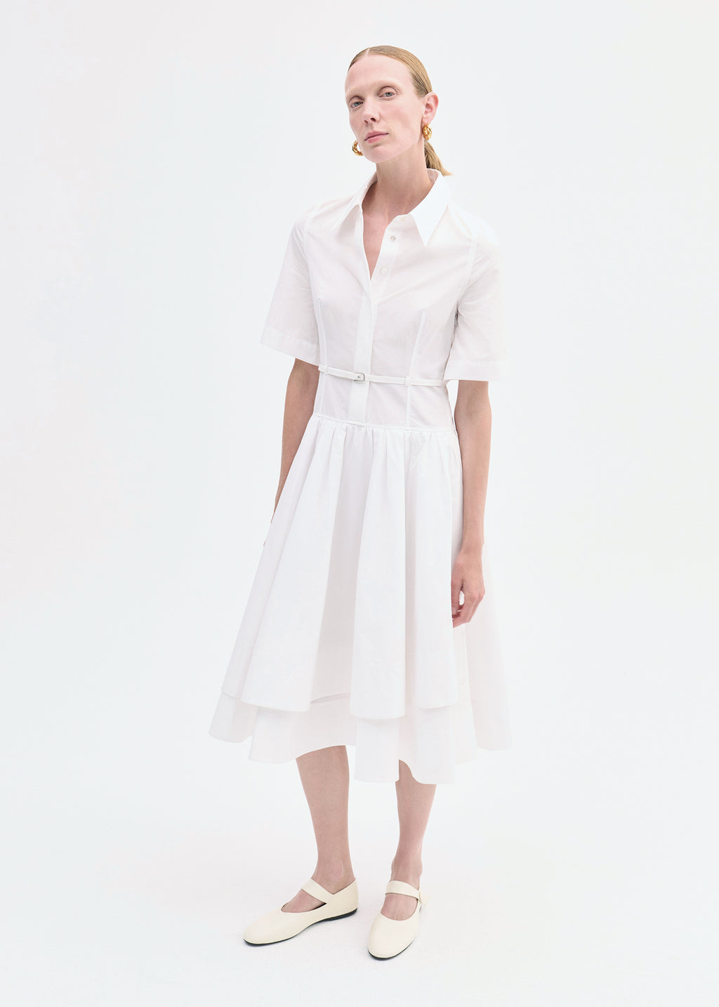 Short Sleeve Belted Dress in Cotton Poplin - White - CO