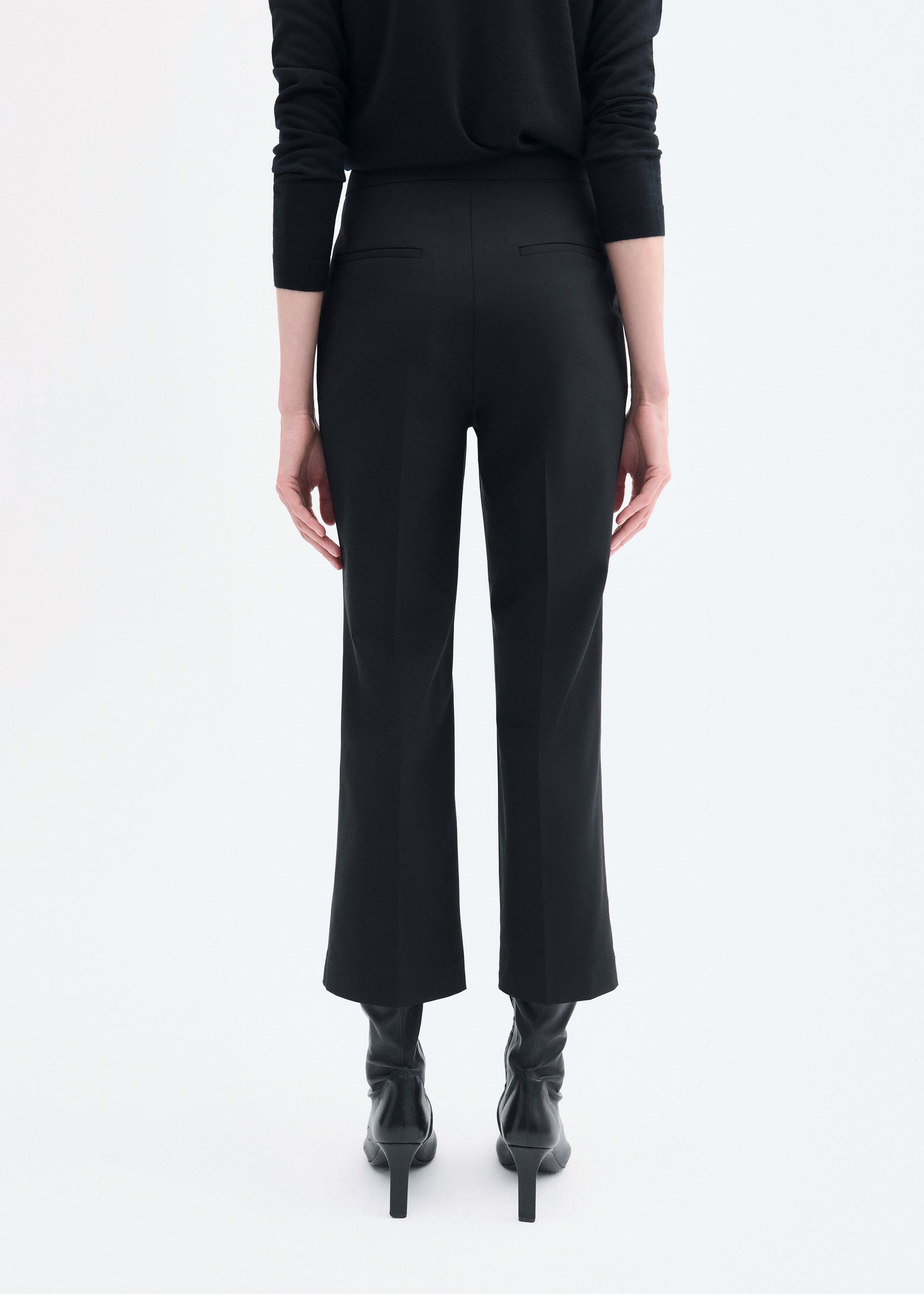 Cropped Cigarette Trouser in Virgin Wool - Black