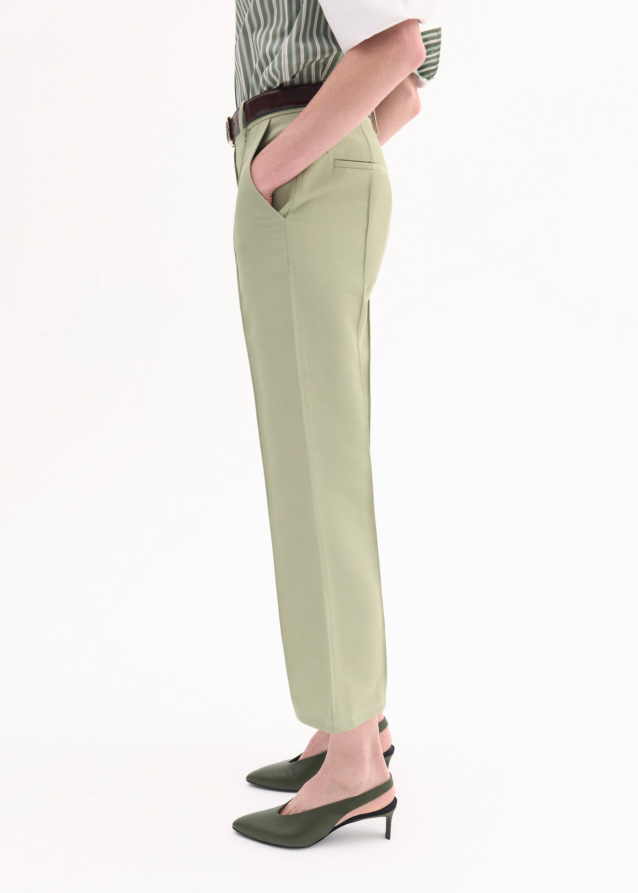 Cropped Flared Pant - Tea