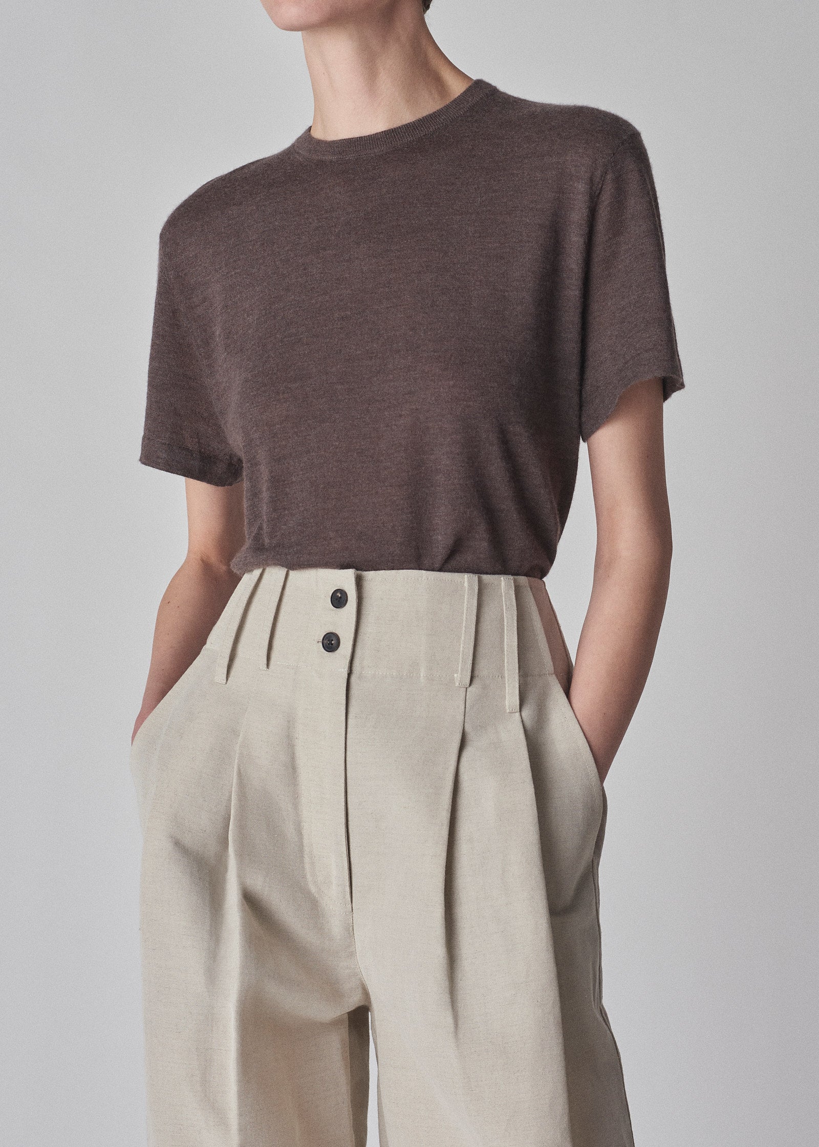T-Shirt in Fine Cashmere -Brown