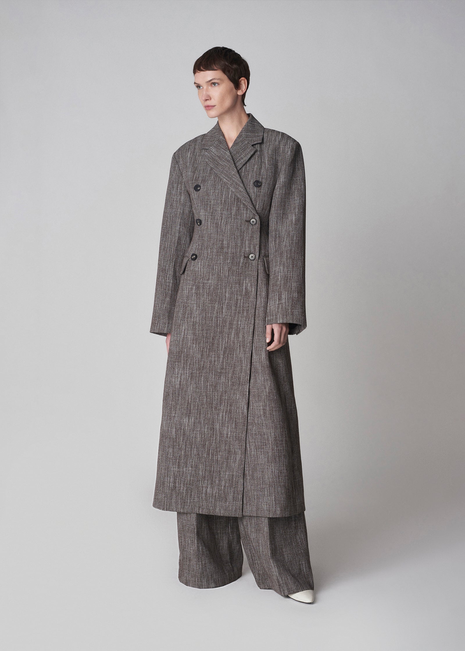 Long Coat in Virgin Wool Melange Suiting - Coffee - CO Collections