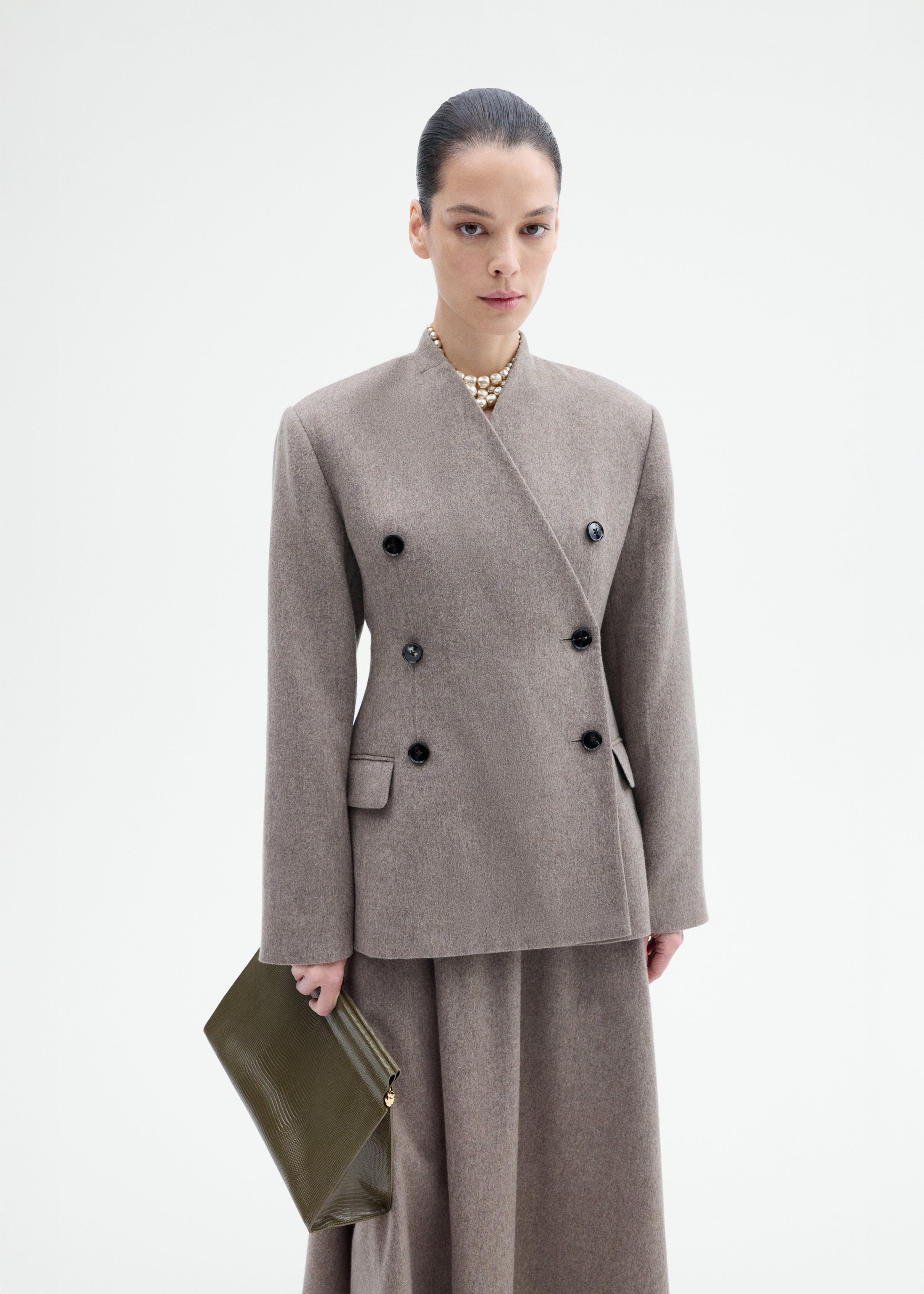 Sculptural Collarless Blazer in Wool Cashmere - Oatmeal