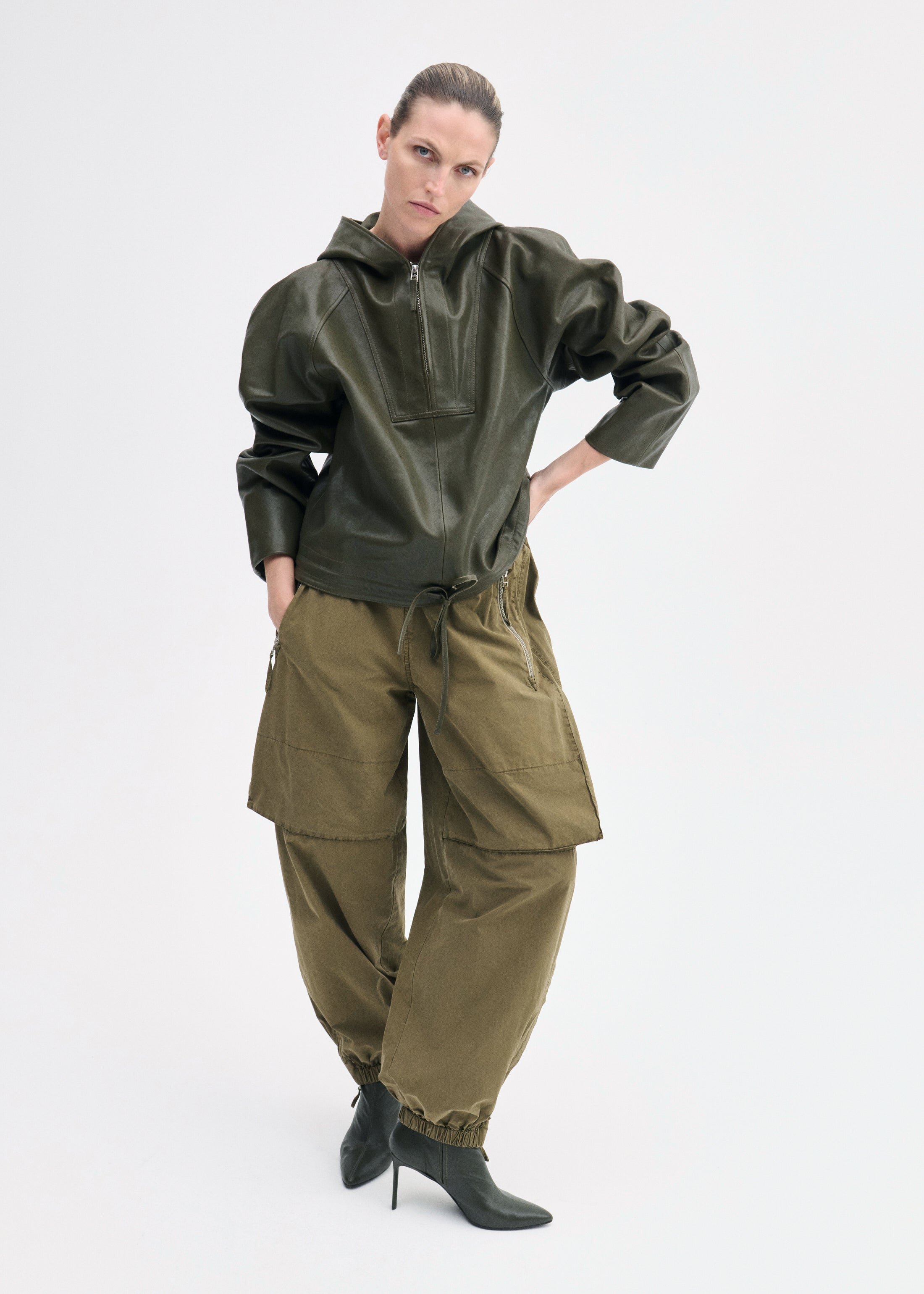 Workwear Pullover in Leather - Olive