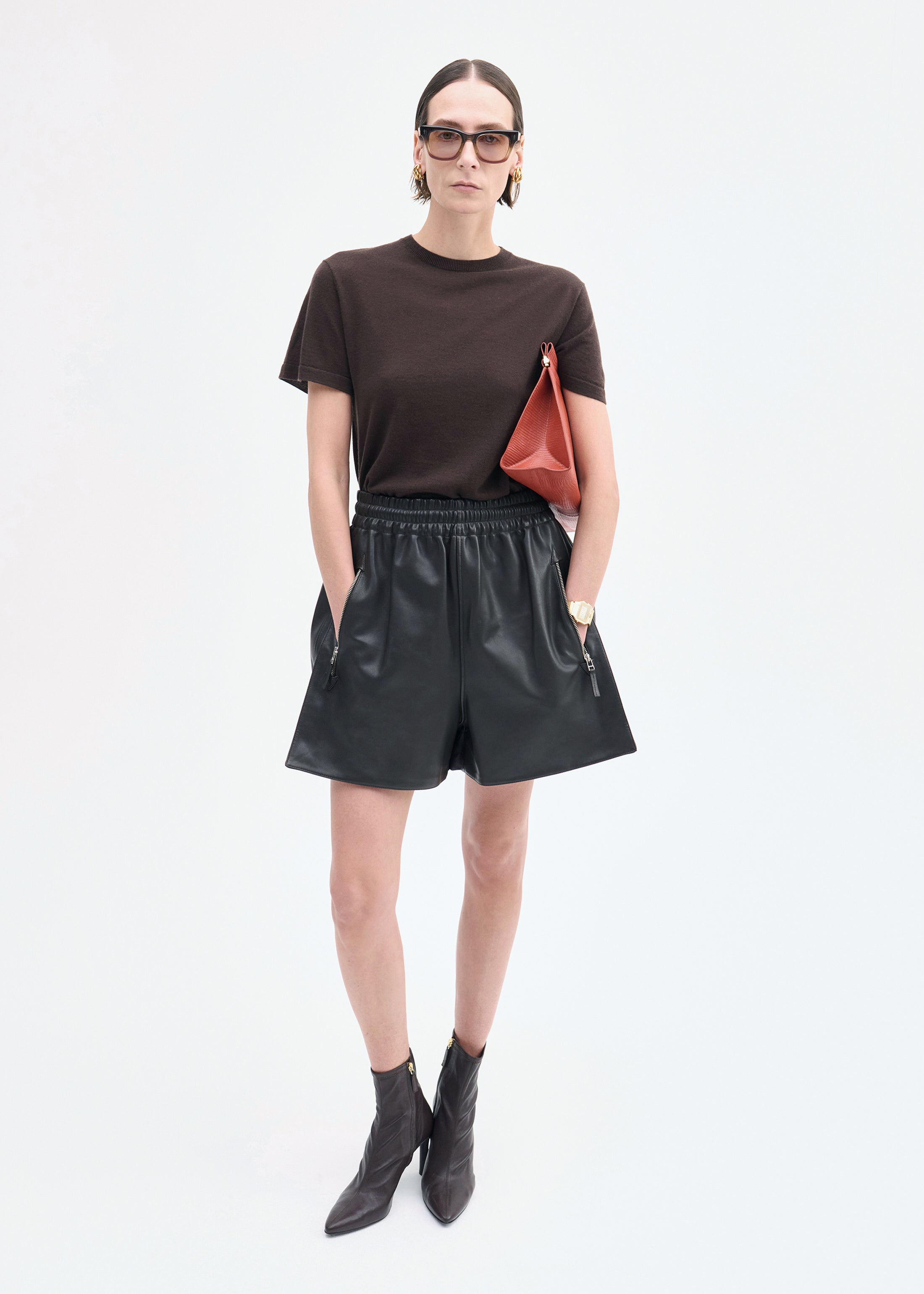 Combat Short in Leather - Chocolate