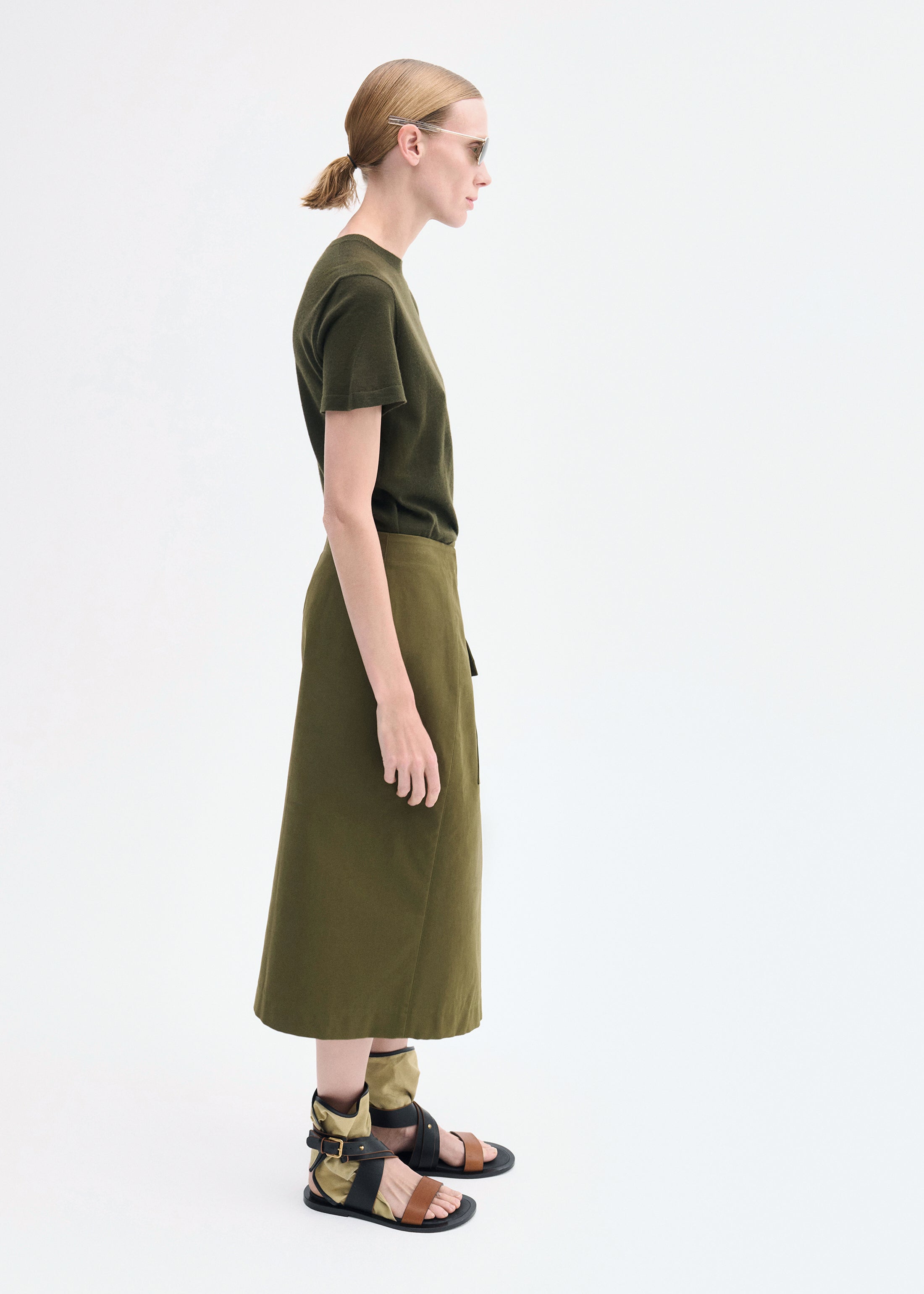 Relaxed Tee in Fine Cashmere - Olive