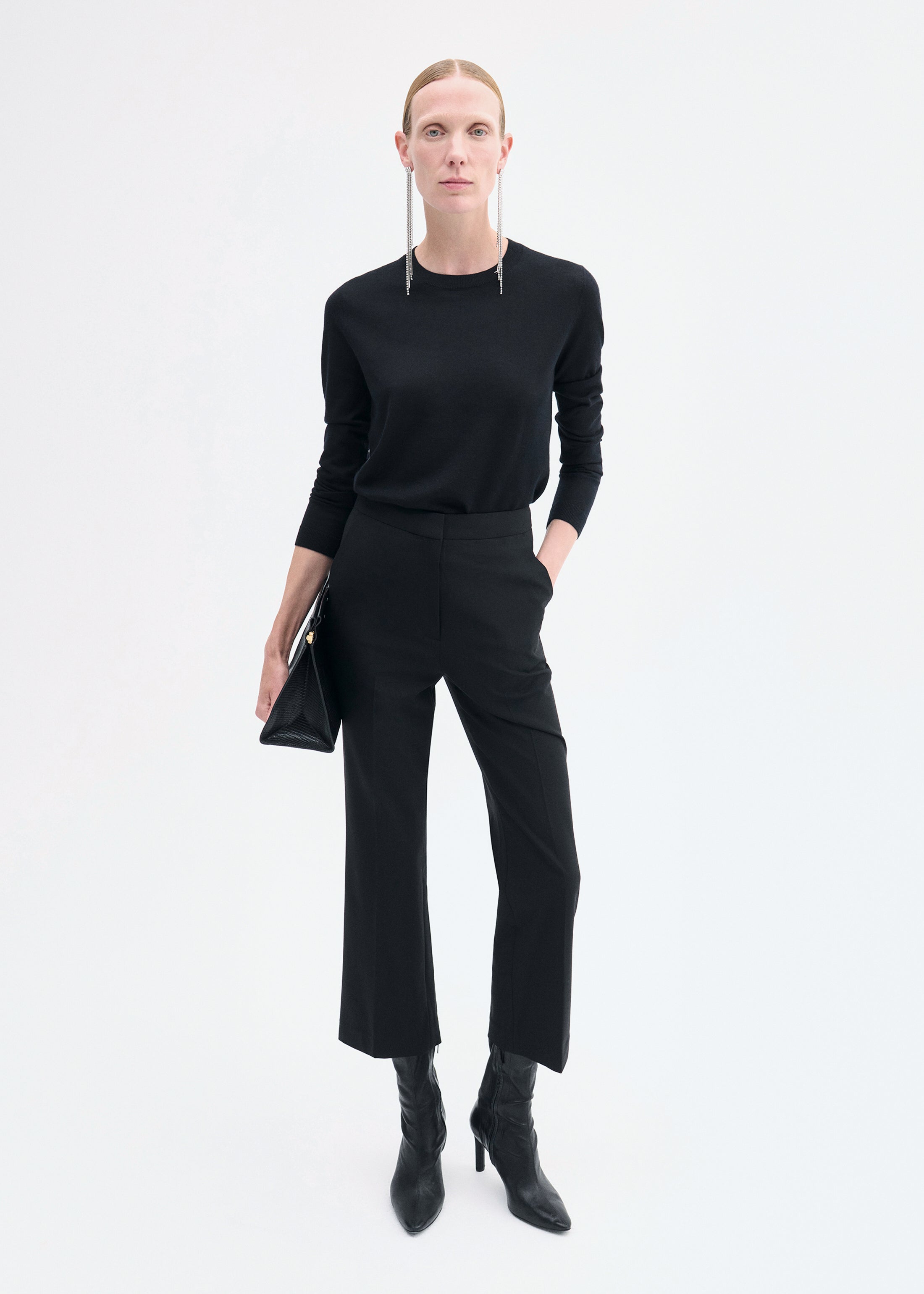 Long Sleeve Crew in Fine Cashmere - Black