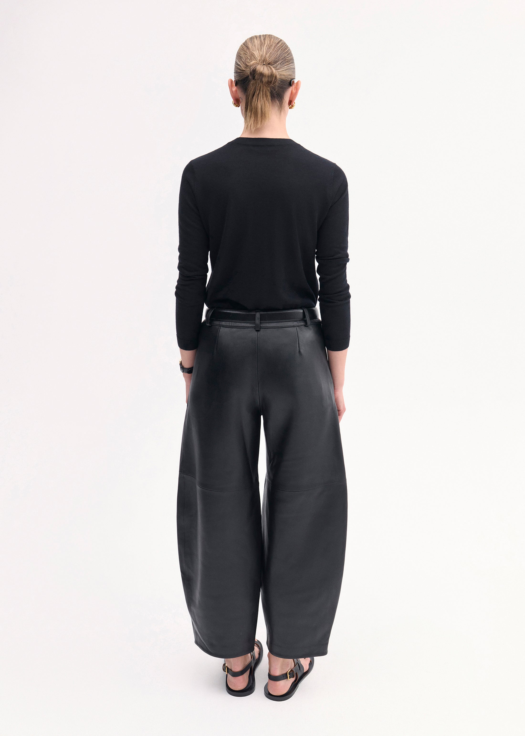 Long Sleeve Crew in Fine Cashmere - Black