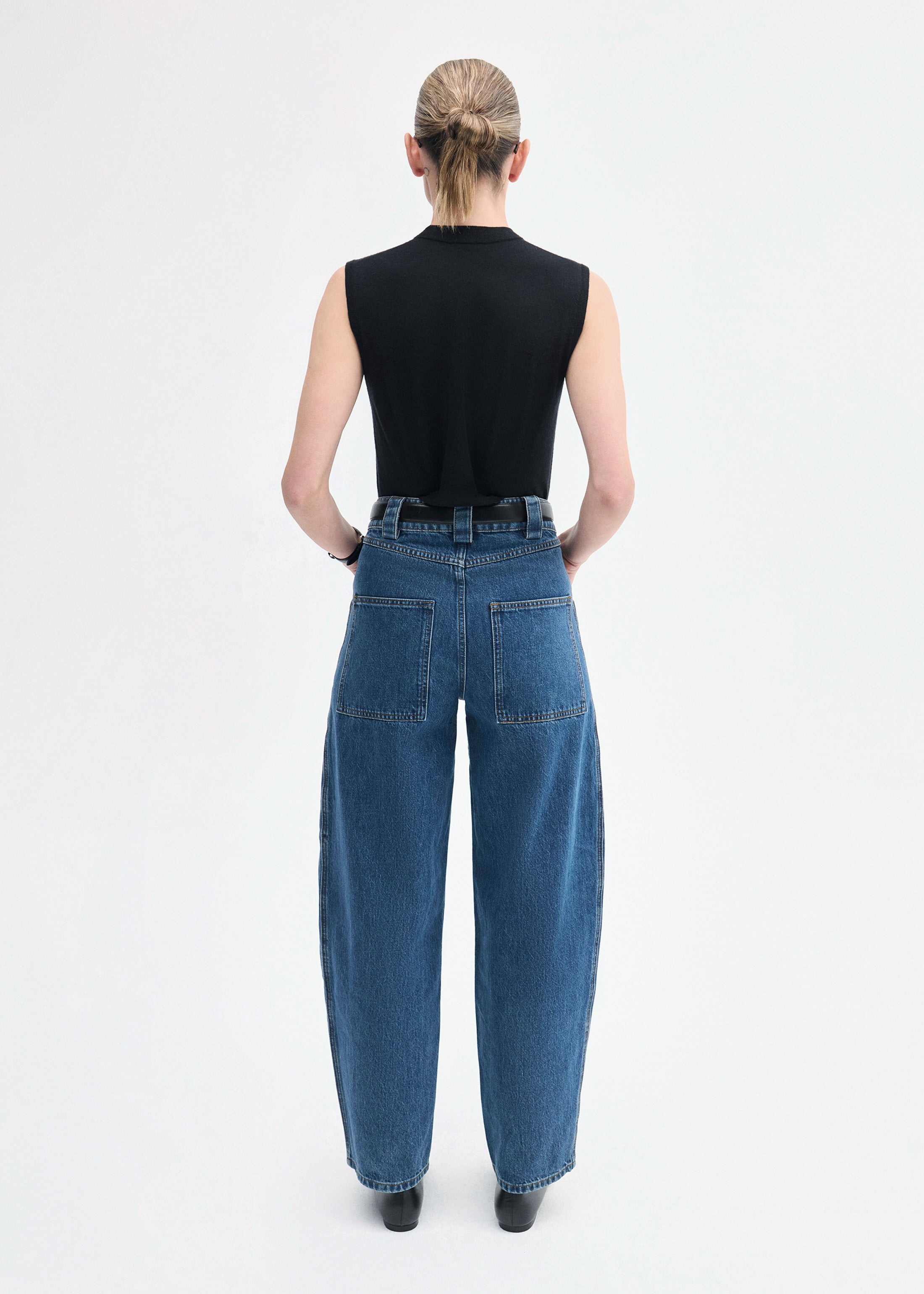 Shell Tank in Fine Cashmere - Black