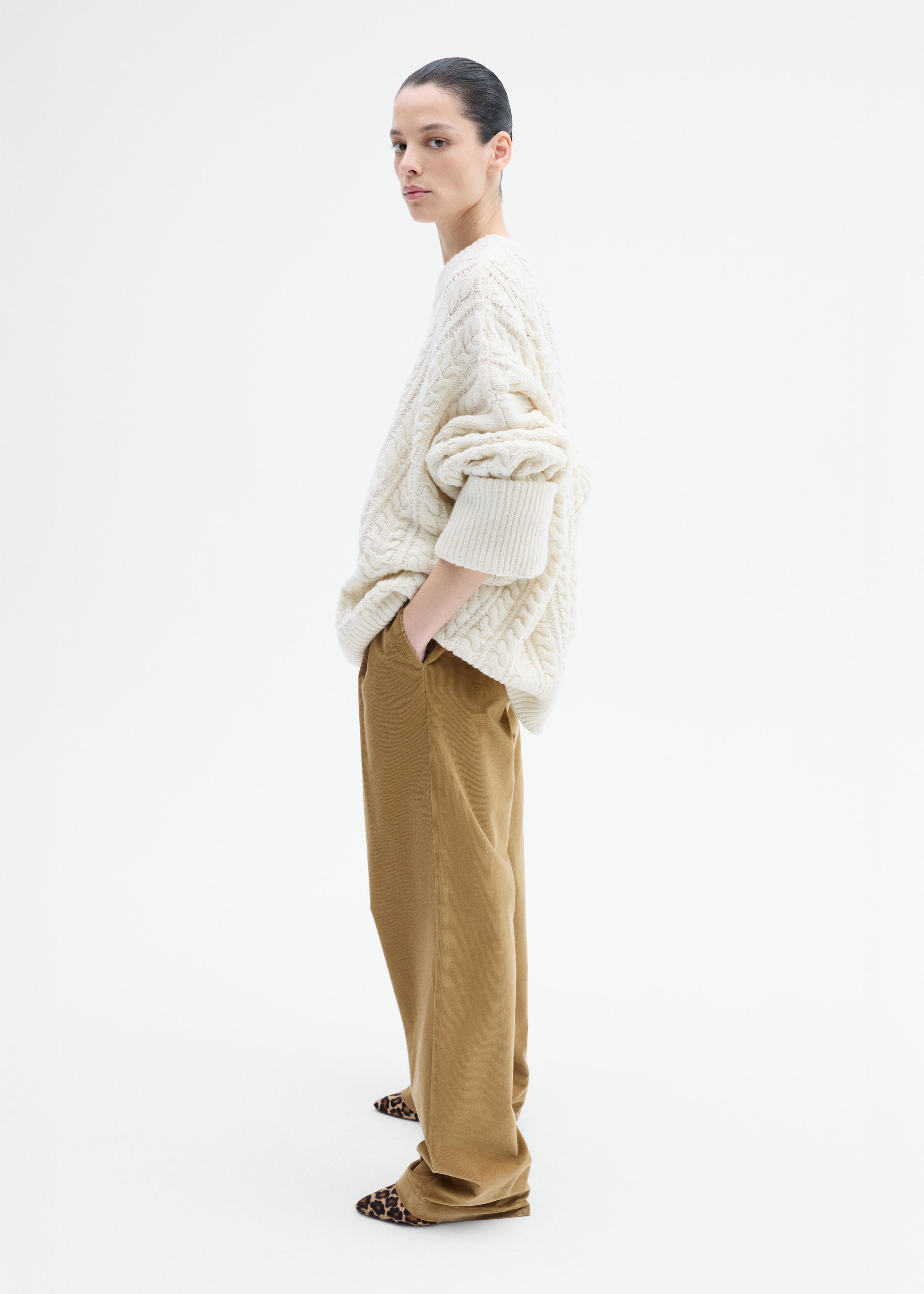 Cableknit Sweater in Wool Blend Yarn - Ivory