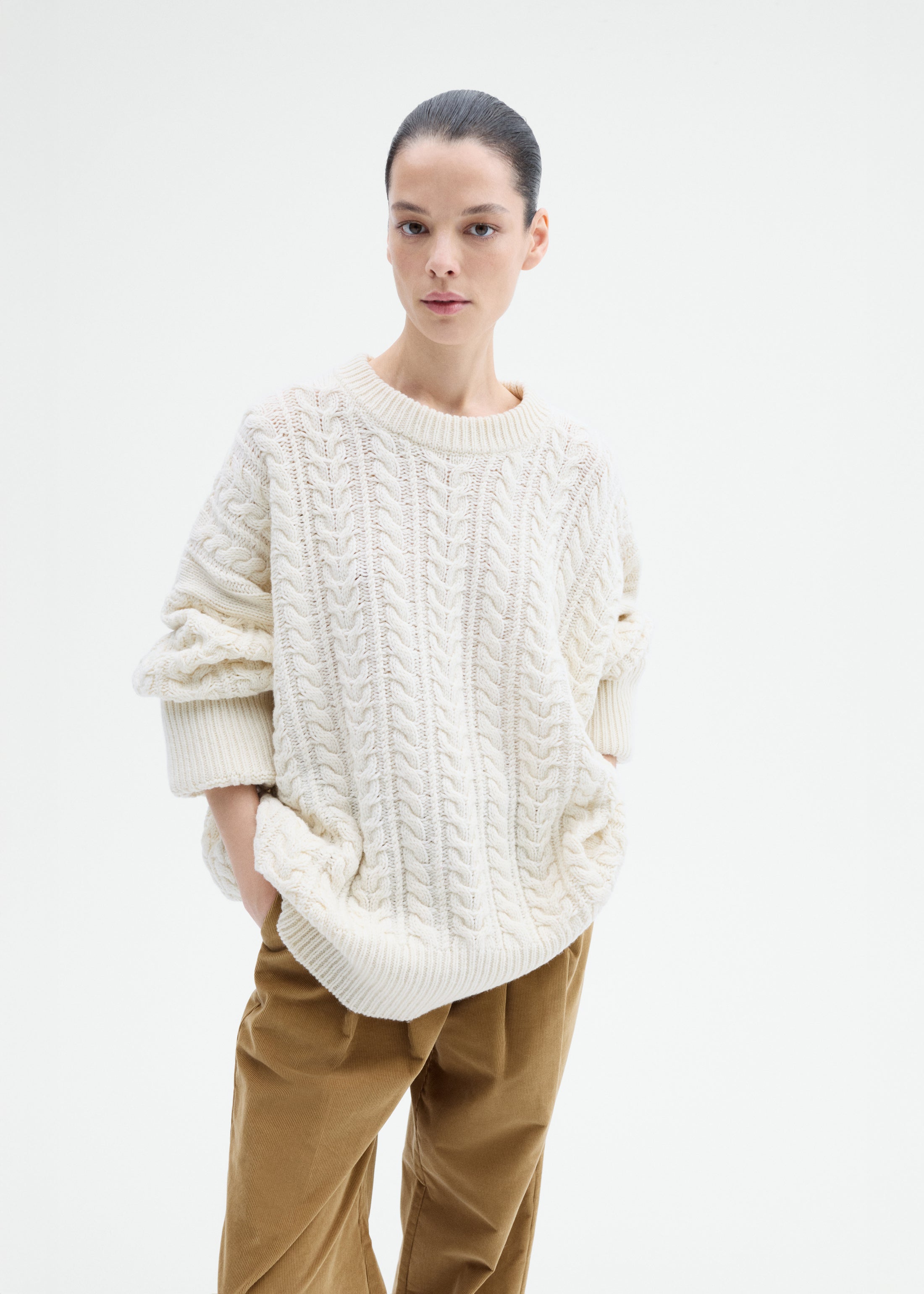 Cableknit Sweater in Wool Blend Yarn - Ivory