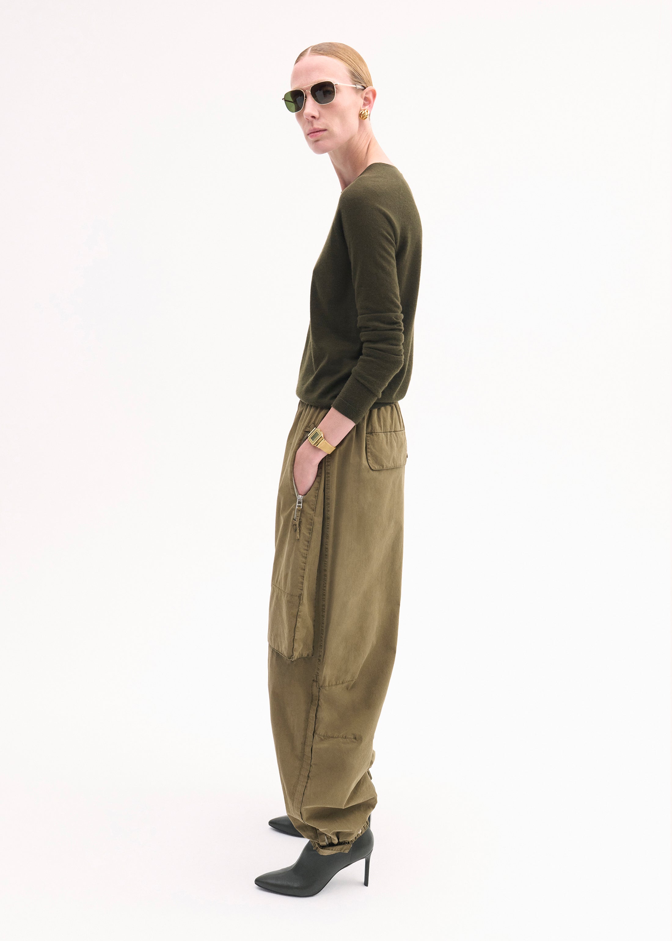 Raglan Sweater in Fine Cashmere - Olive