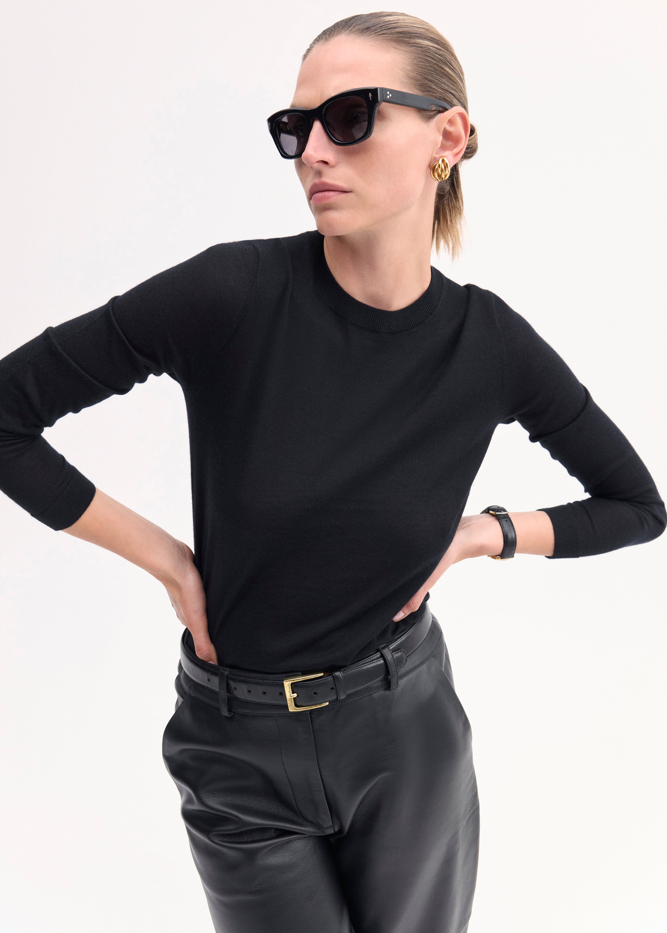 Long Sleeve Crew in Fine Cashmere - Black