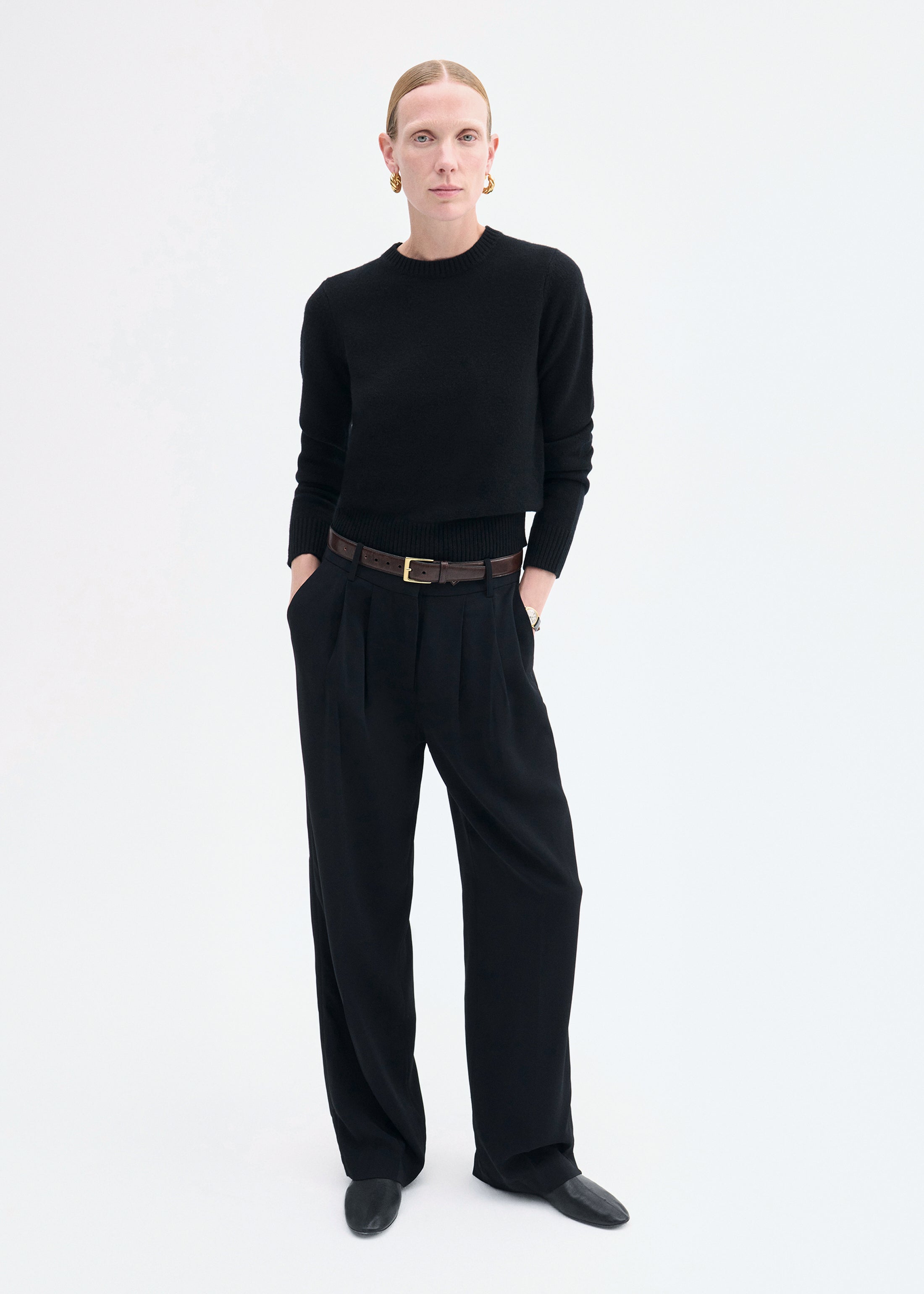 Crew Sweater in Cashmere - Black
