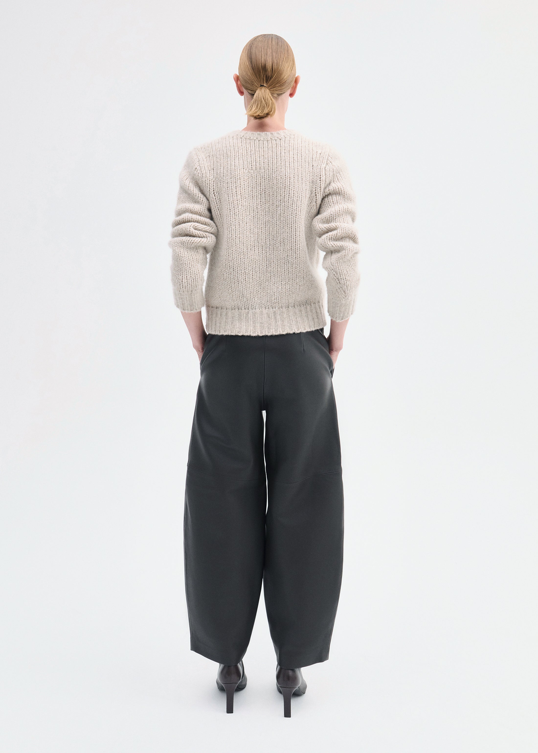Fitted Crew Sweater in Cashmere Silk - Arctic