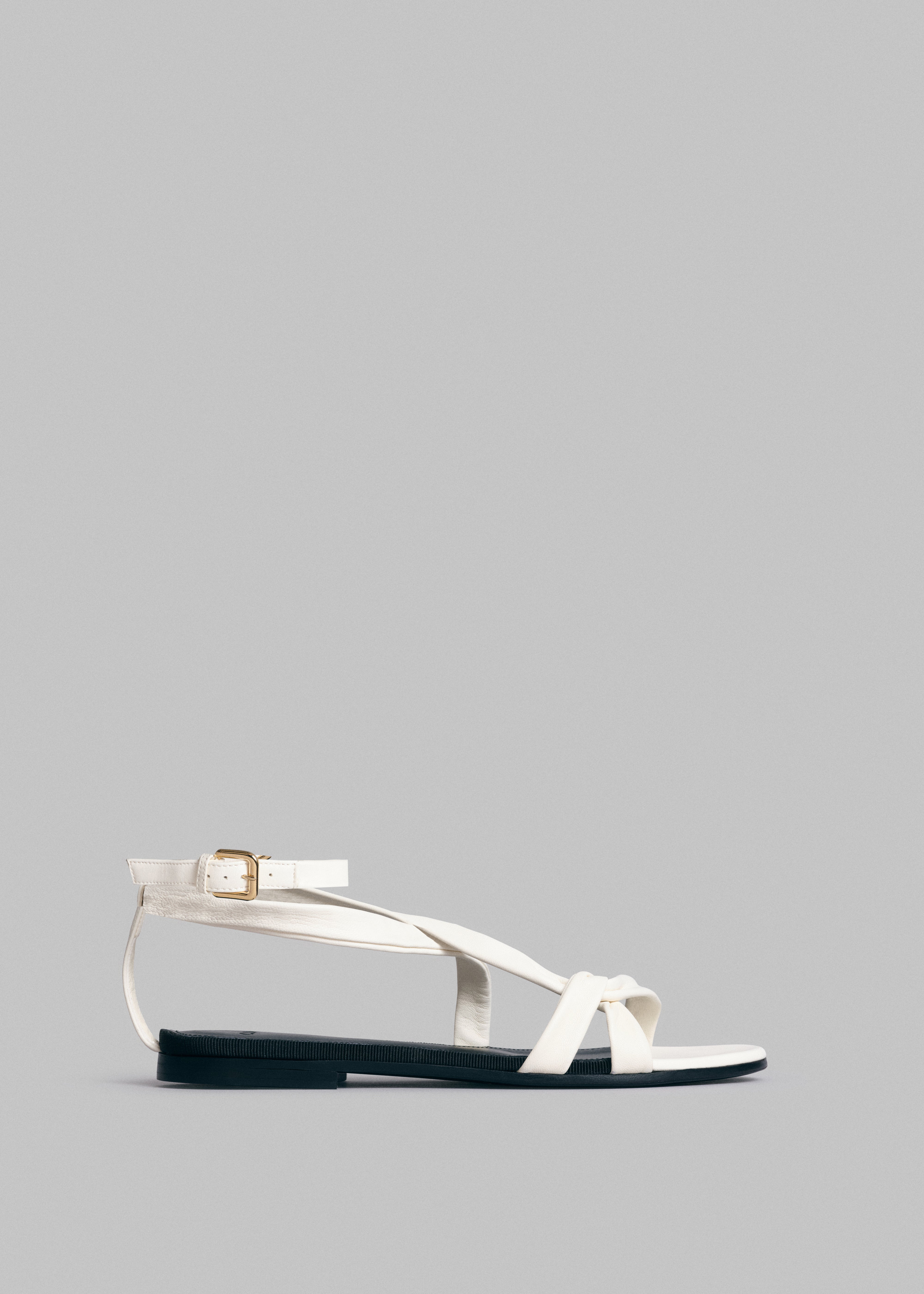 Strappy Sandal in Leather - Ivory - CO Collections