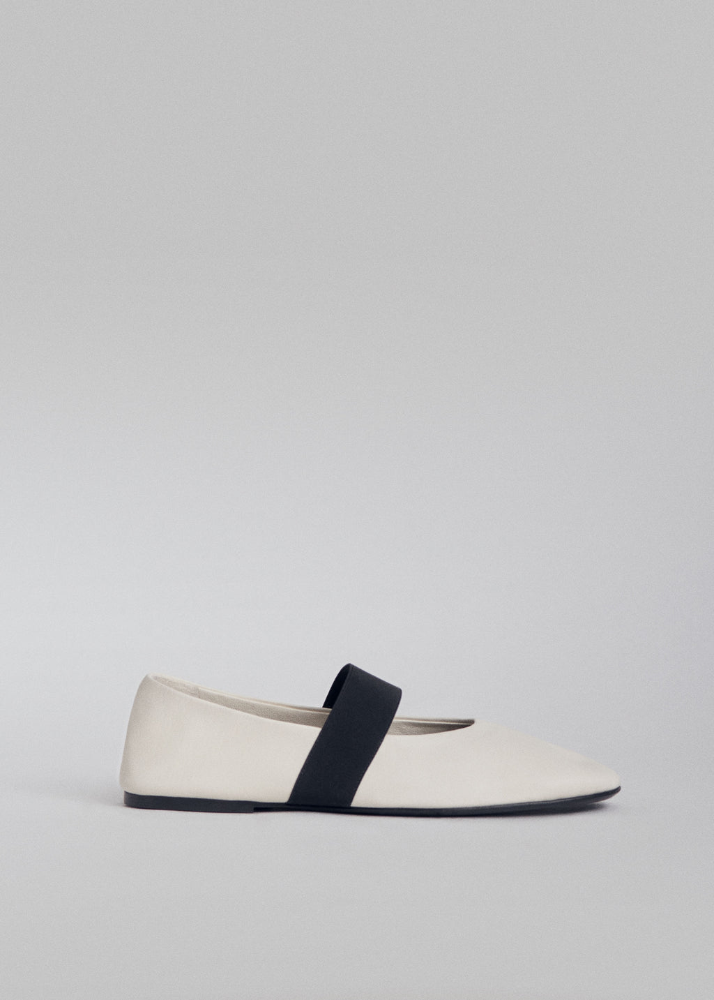 Slip on Ballerina in Chiffon Leather - Ivory - CO