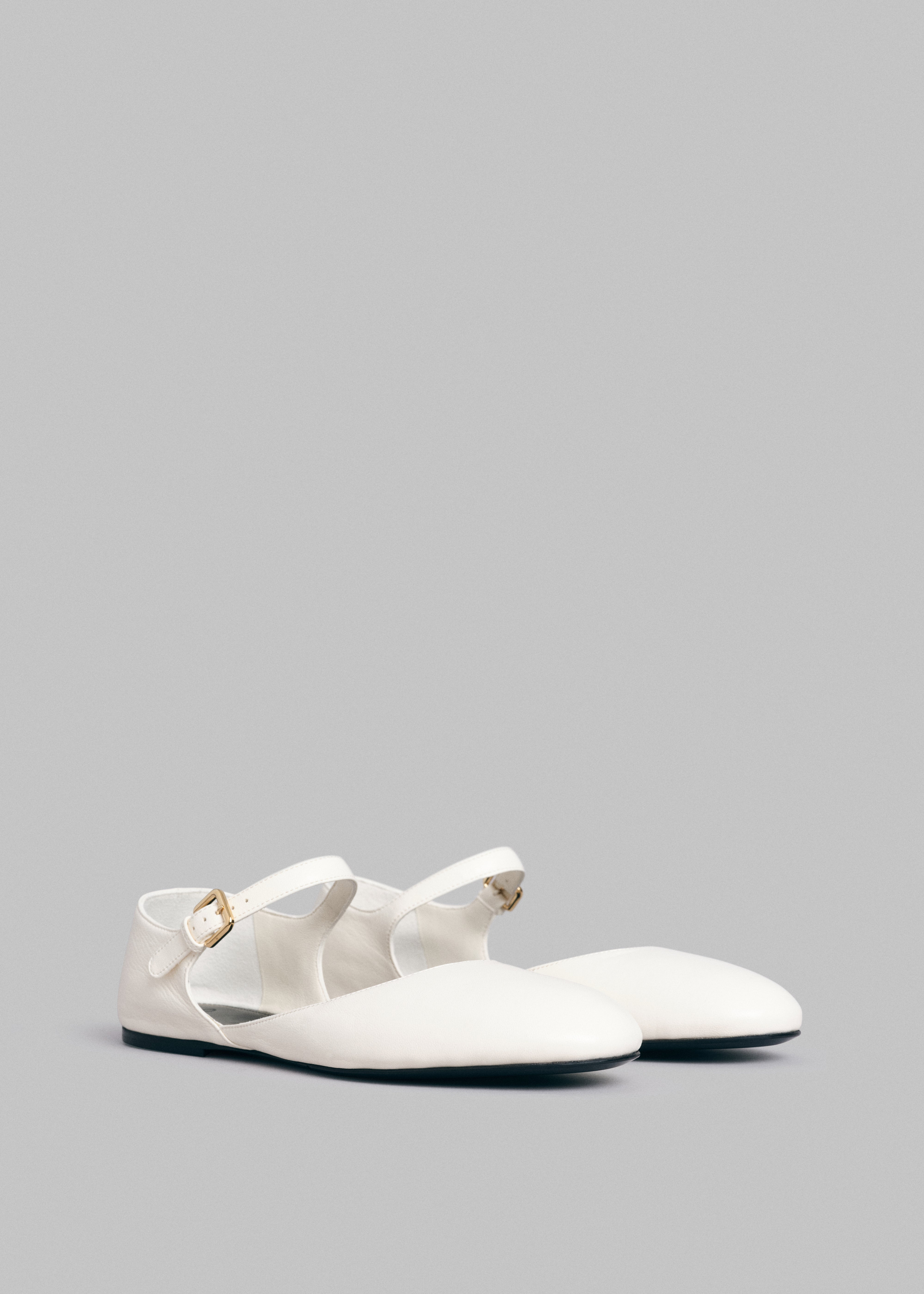 Round Toe D'Orsay Flat in Leather - Ivory - CO Collections