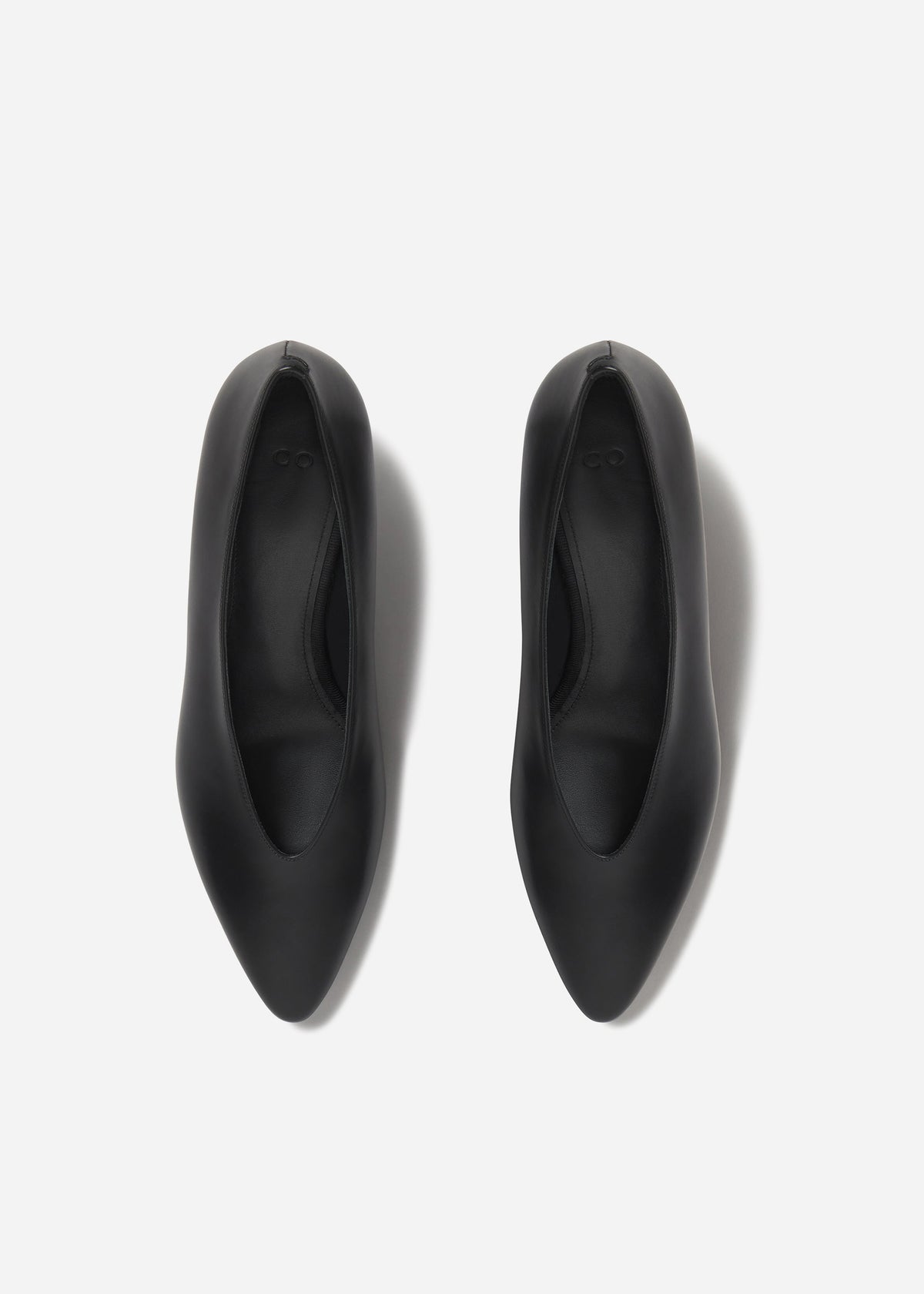 Pointed Kitten Heel in Leather - Black, image 4 of 5