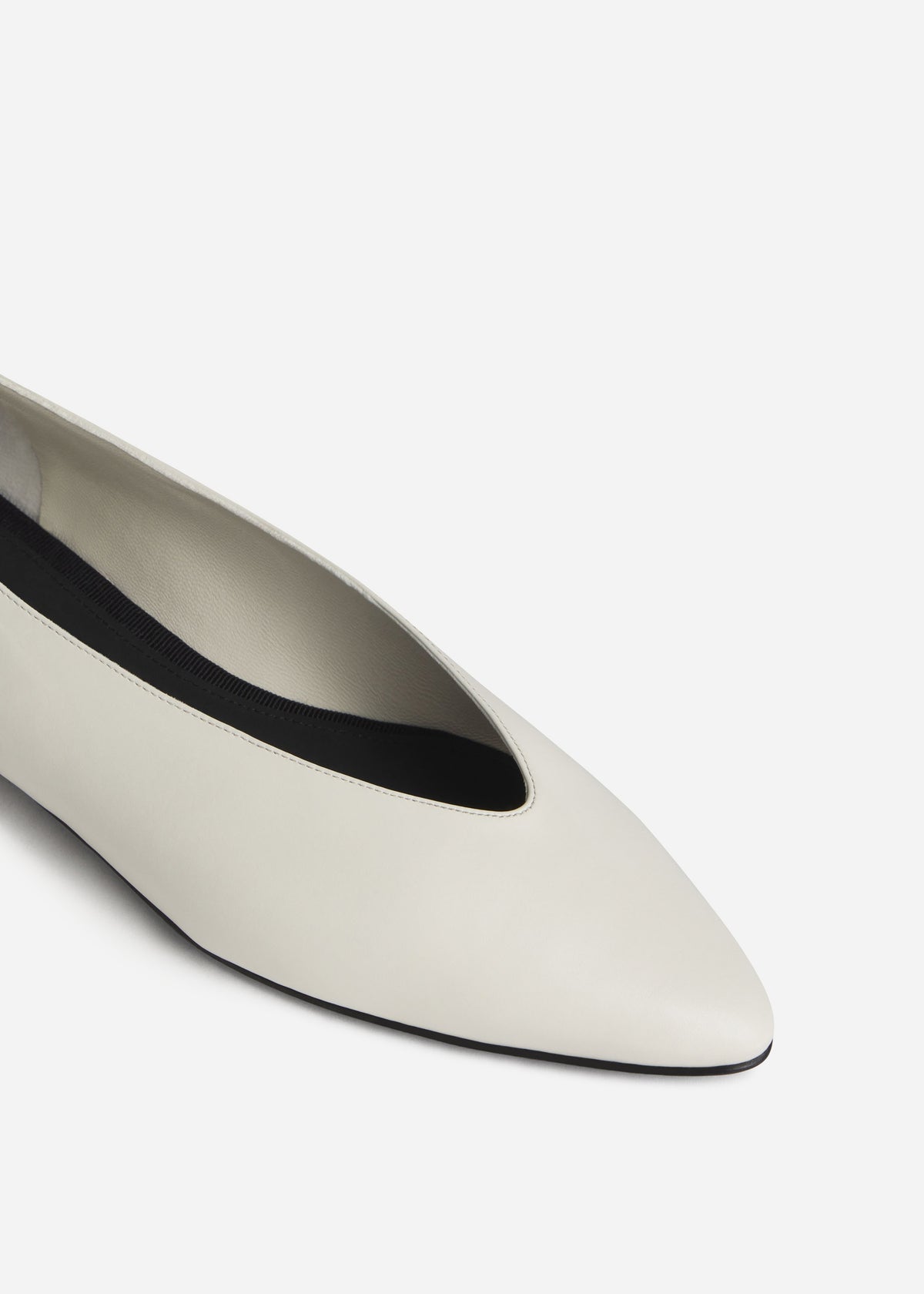Pointed Ballerina Leather Flat in Ivory, image 3 of 5