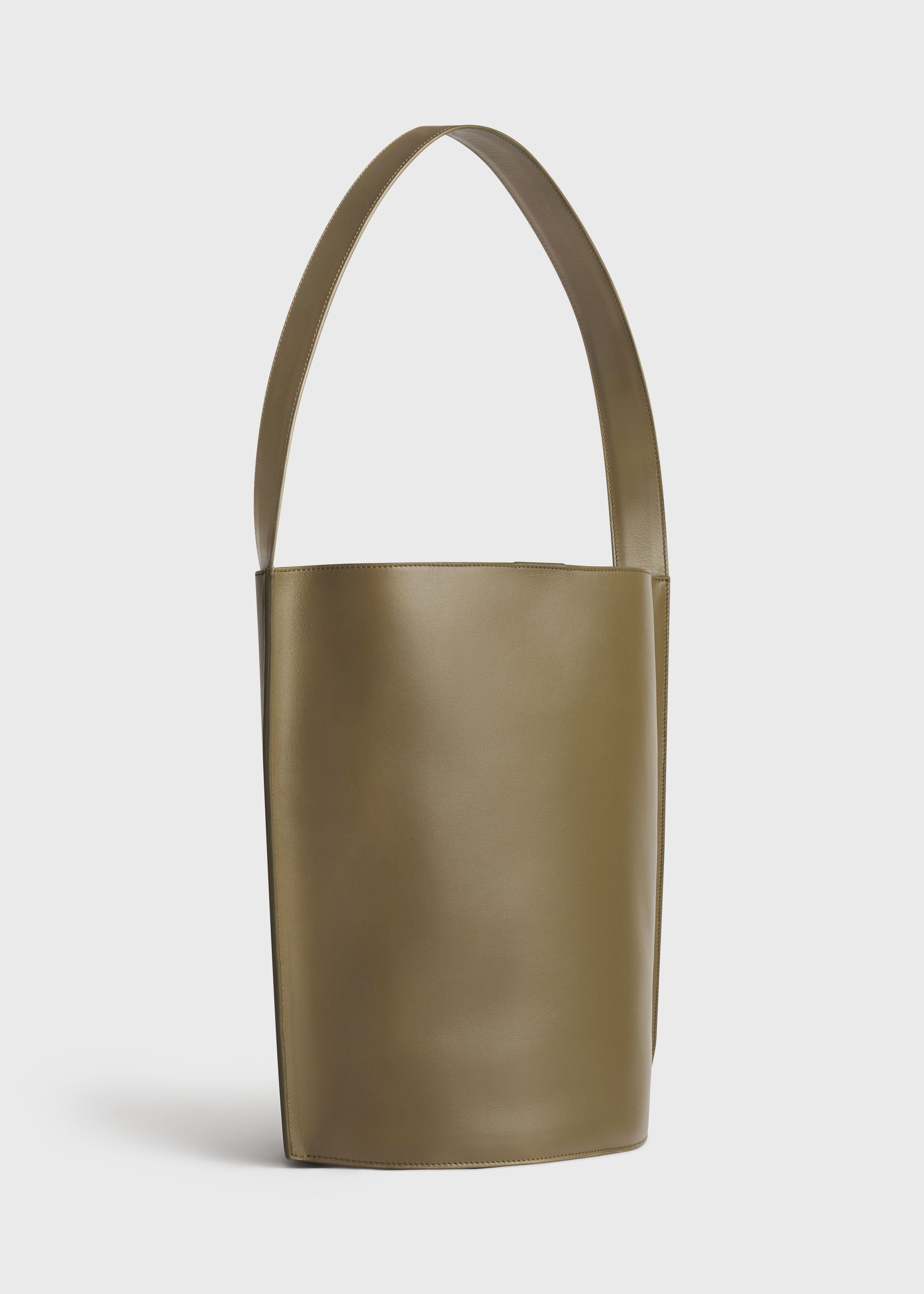 Bucket Tote Bag in Leather - Olive