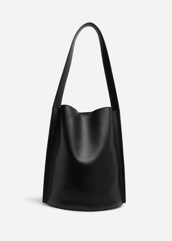 Bucket Tote Bag in Leather - Black - CO