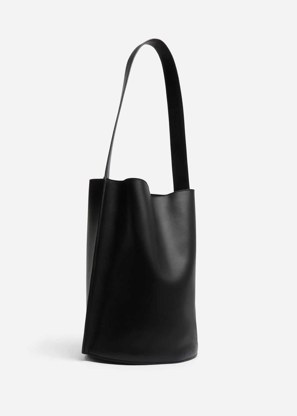 Bucket Tote Bag in Leather - Black - CO