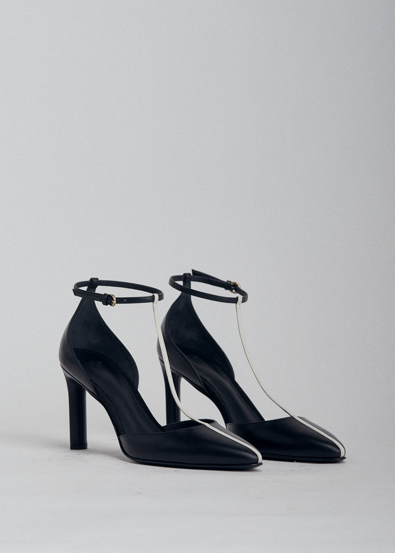 T-Strap D'orsay Heel in Leather - Black - CO