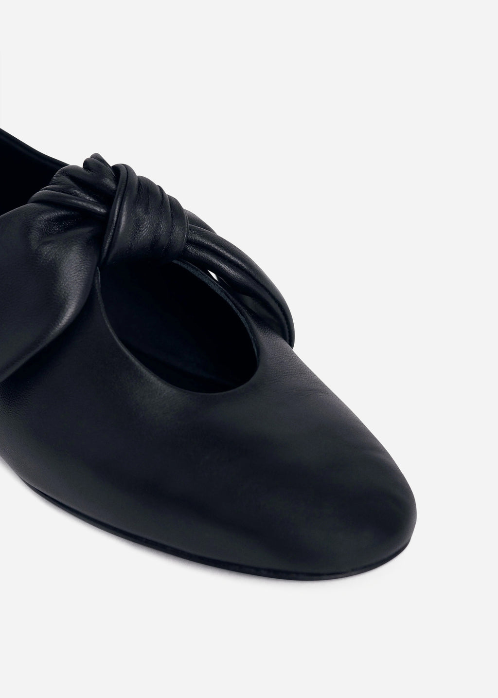 Leather Bow Flat in Black - CO