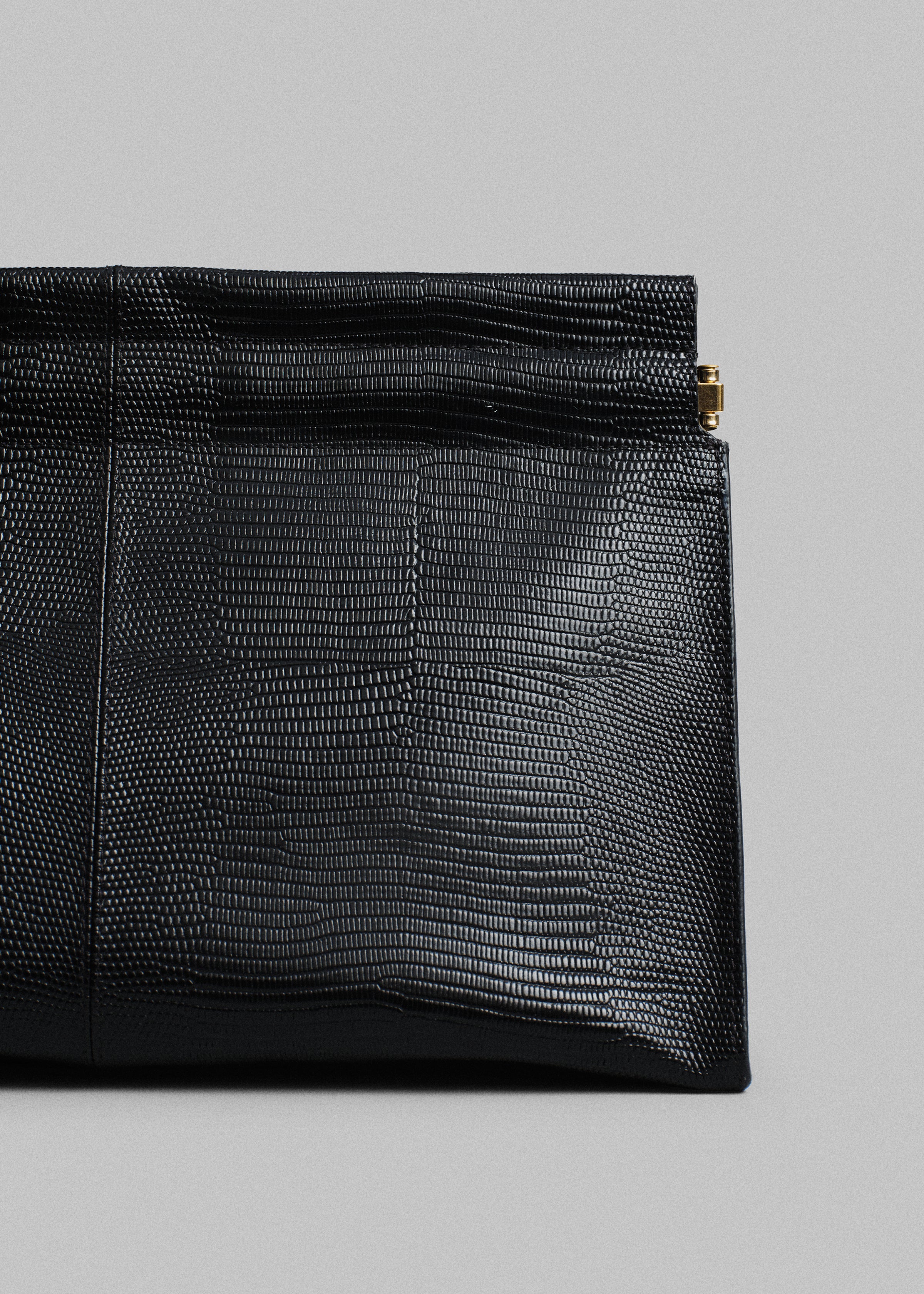 Medium Leather Clutch -Black