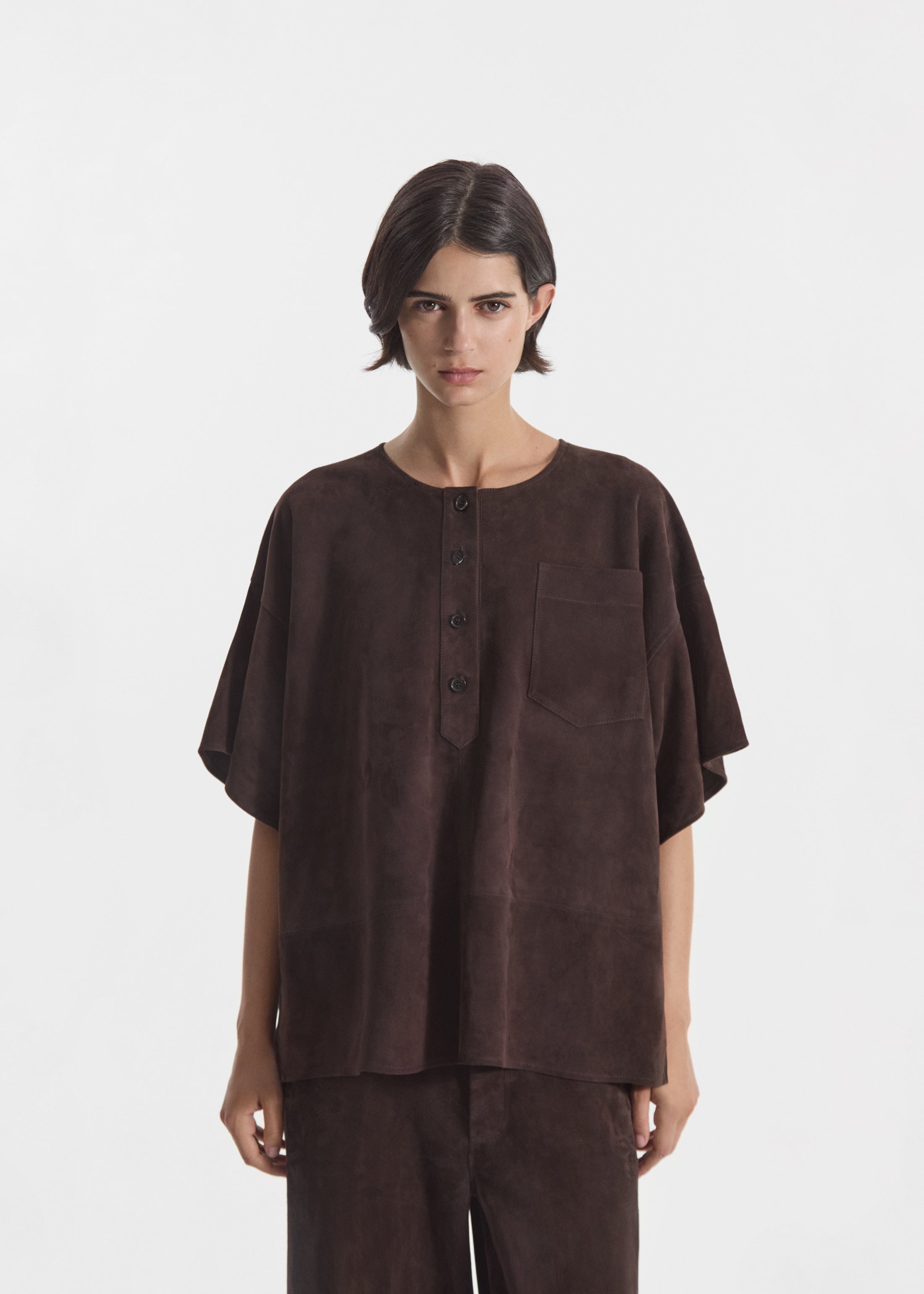 Boxy Shirt in Suede - Chocolate