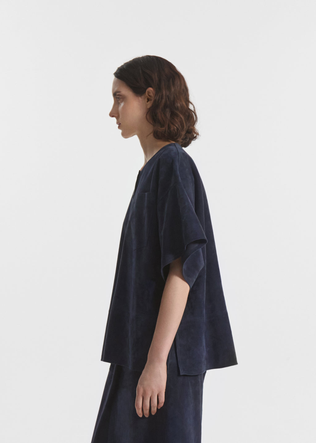 Boxy Shirt in Suede - Navy - CO