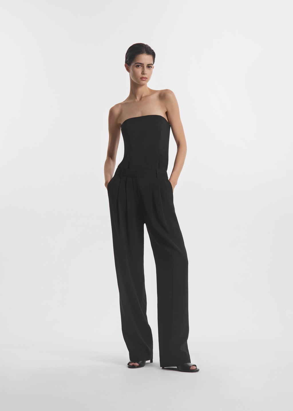 Pleated Trouser in Crepe - Black - CO