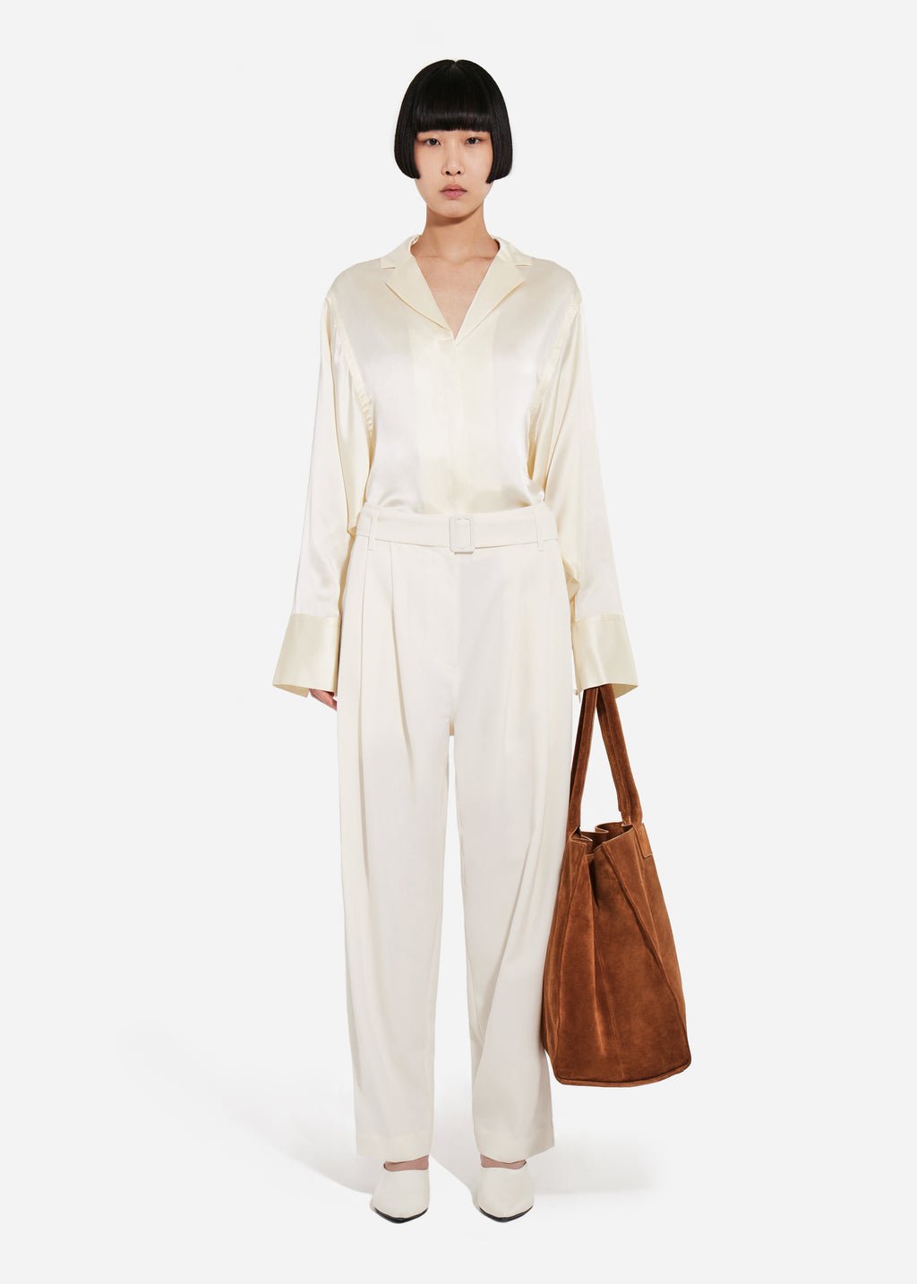 Relaxed V-Neck Shirt in Silk Charmeuse - Pearl - CO