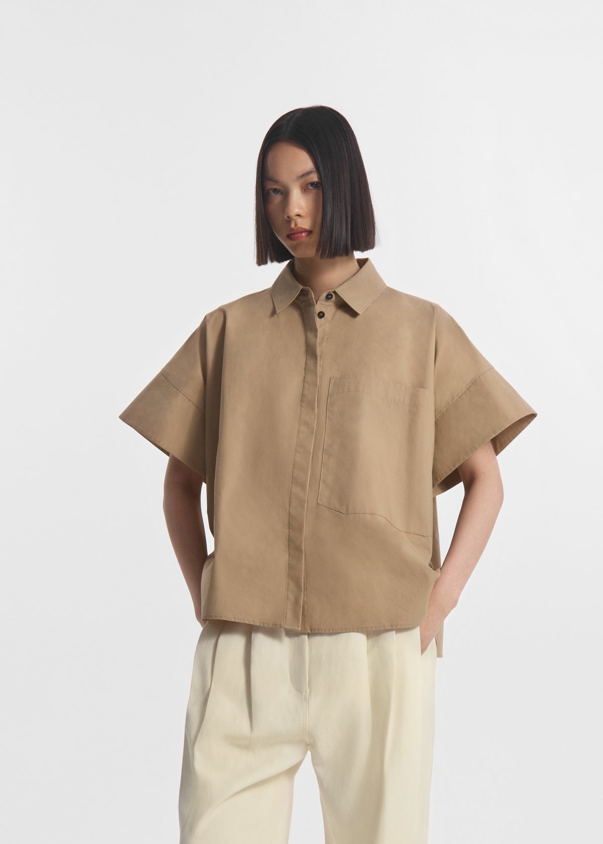 Boxy Short Sleeve Shirt in Cotton Poplin - Camel, image 2 of 5
