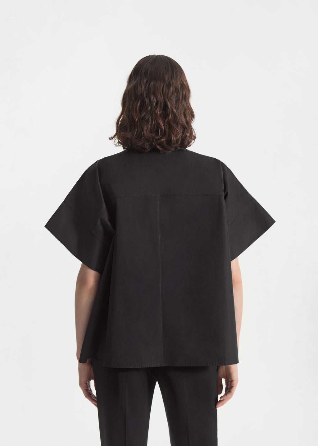 Boxy Short Sleeve Shirt in Cotton Poplin - Black - CO