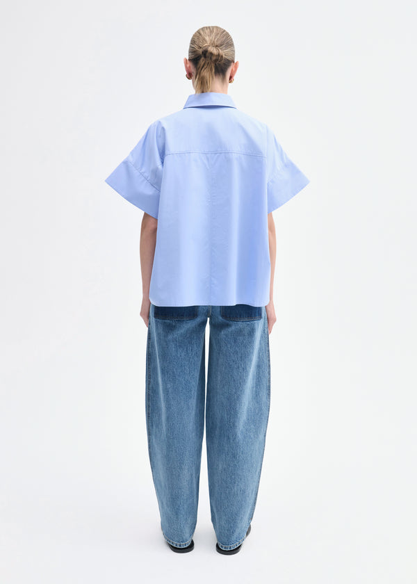 Boxy Short Sleeve Shirt in Cotton Poplin - Blue - CO