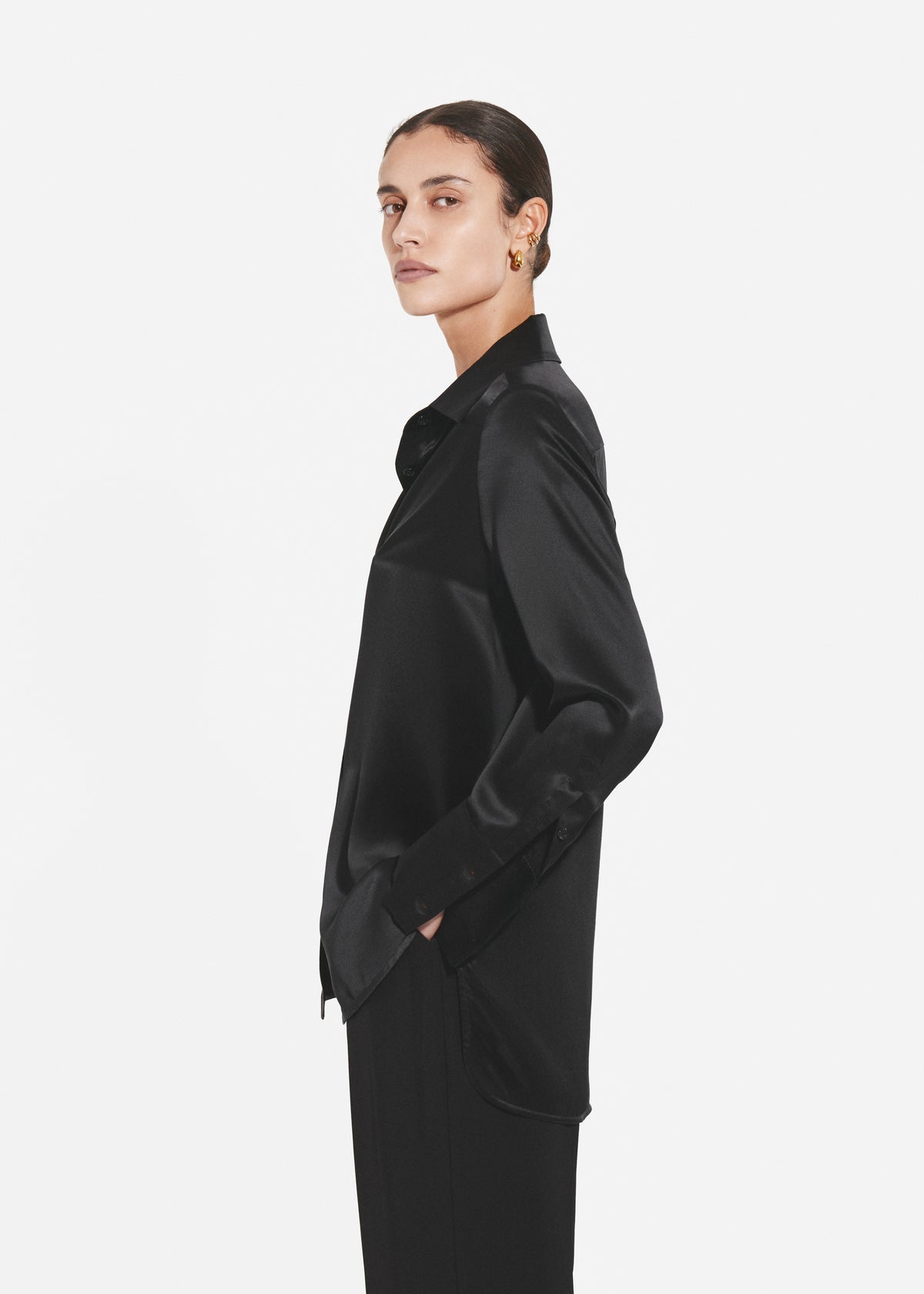 Button Down Shirt in Silk  - Black, image 2 of 4