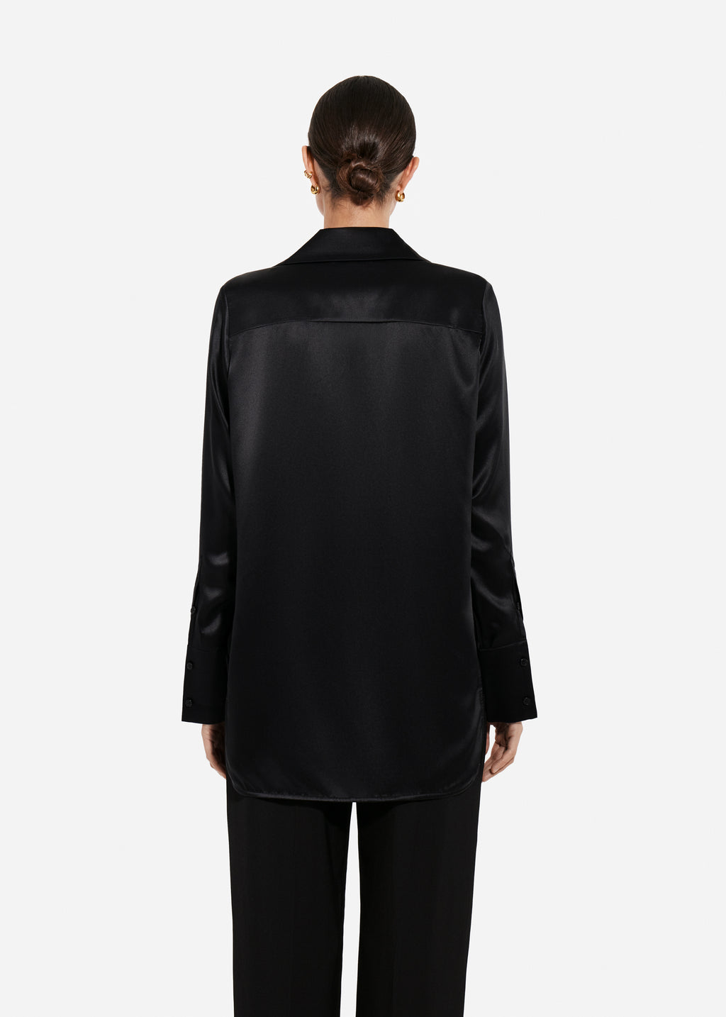 Button Down Shirt in Silk  - Black - CO