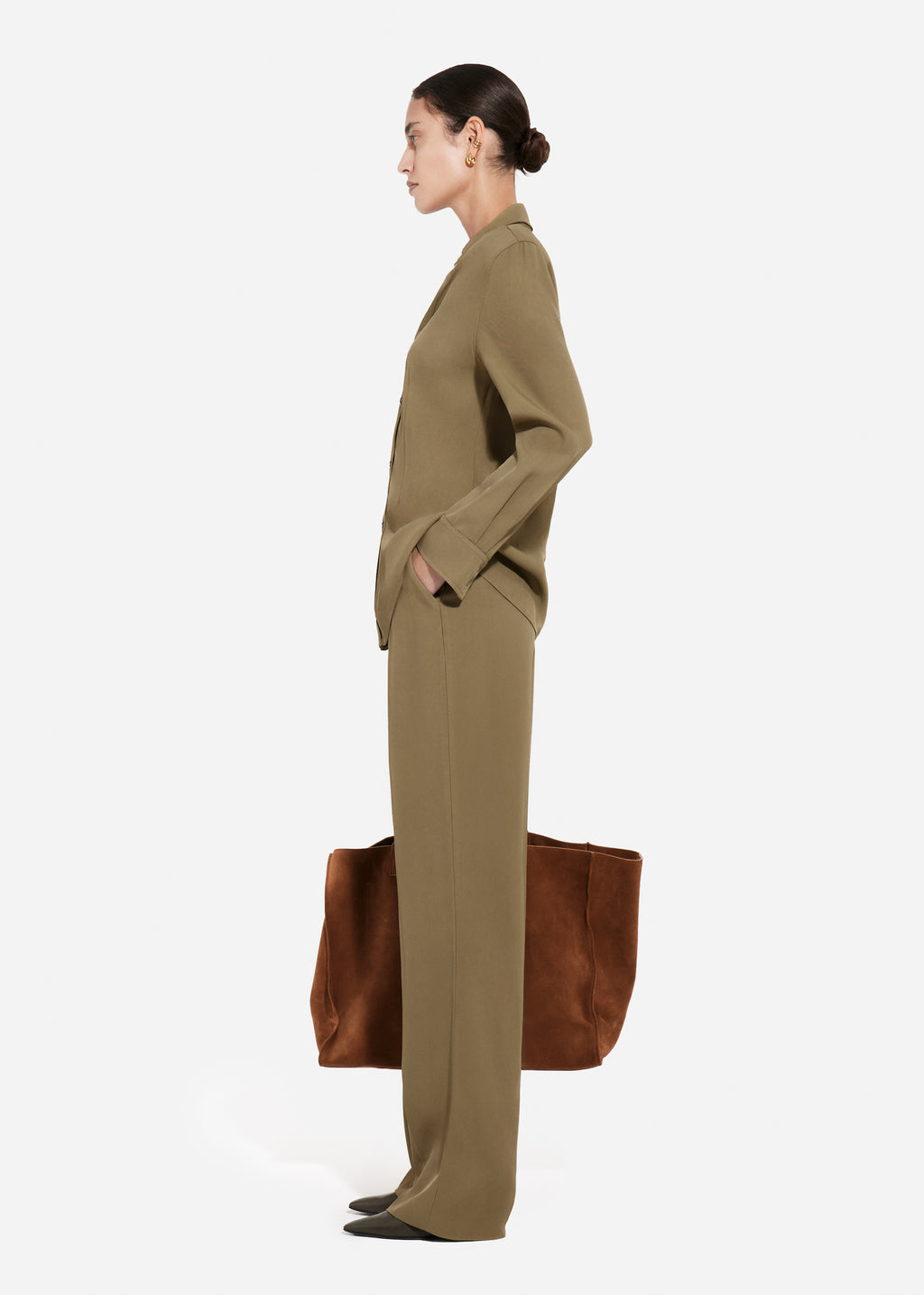 Tailored Straight-Leg Trouser in Viscose Twill - Aloe - CO