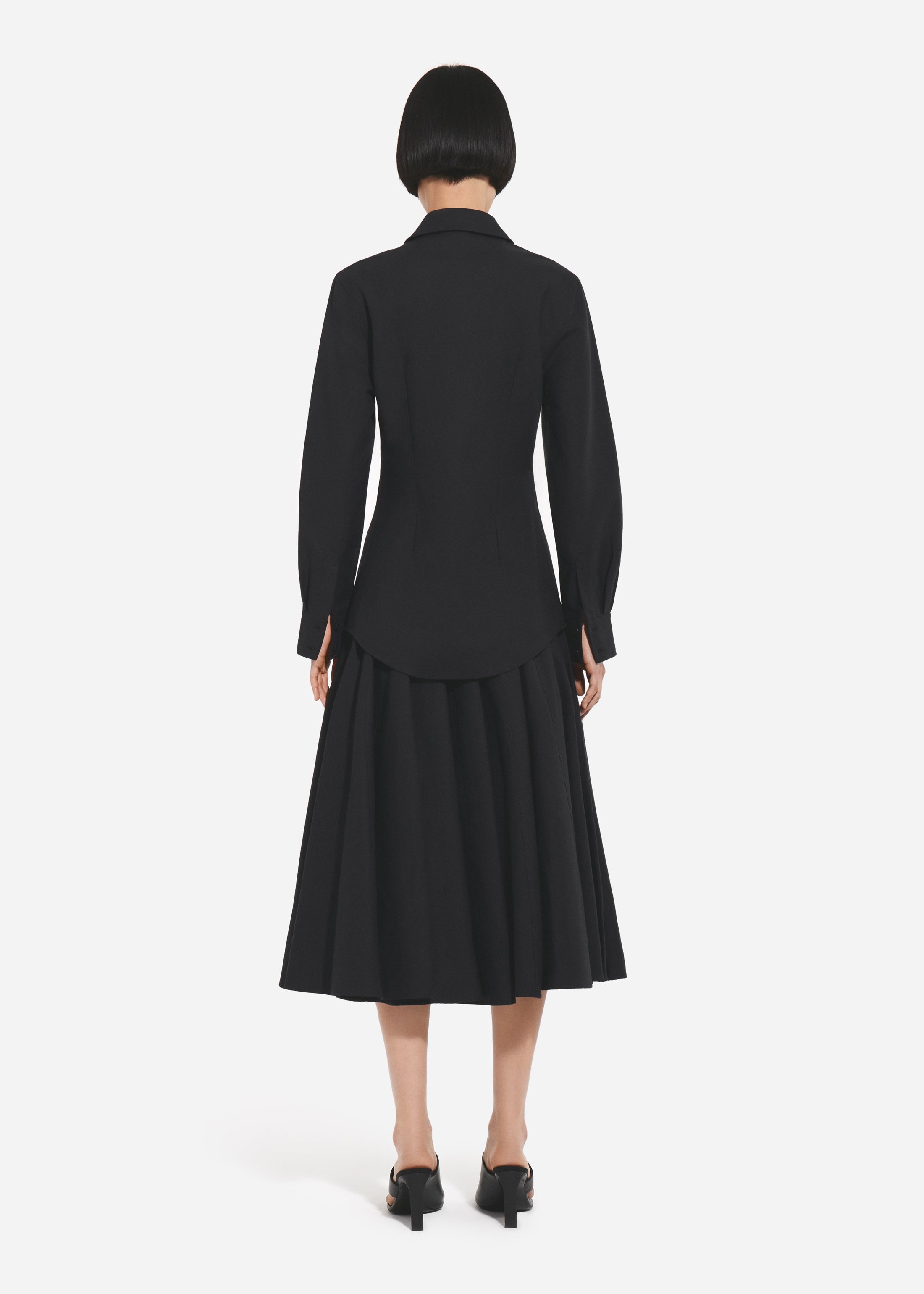 Fitted Button Down Shirt in Cotton Pique - Black