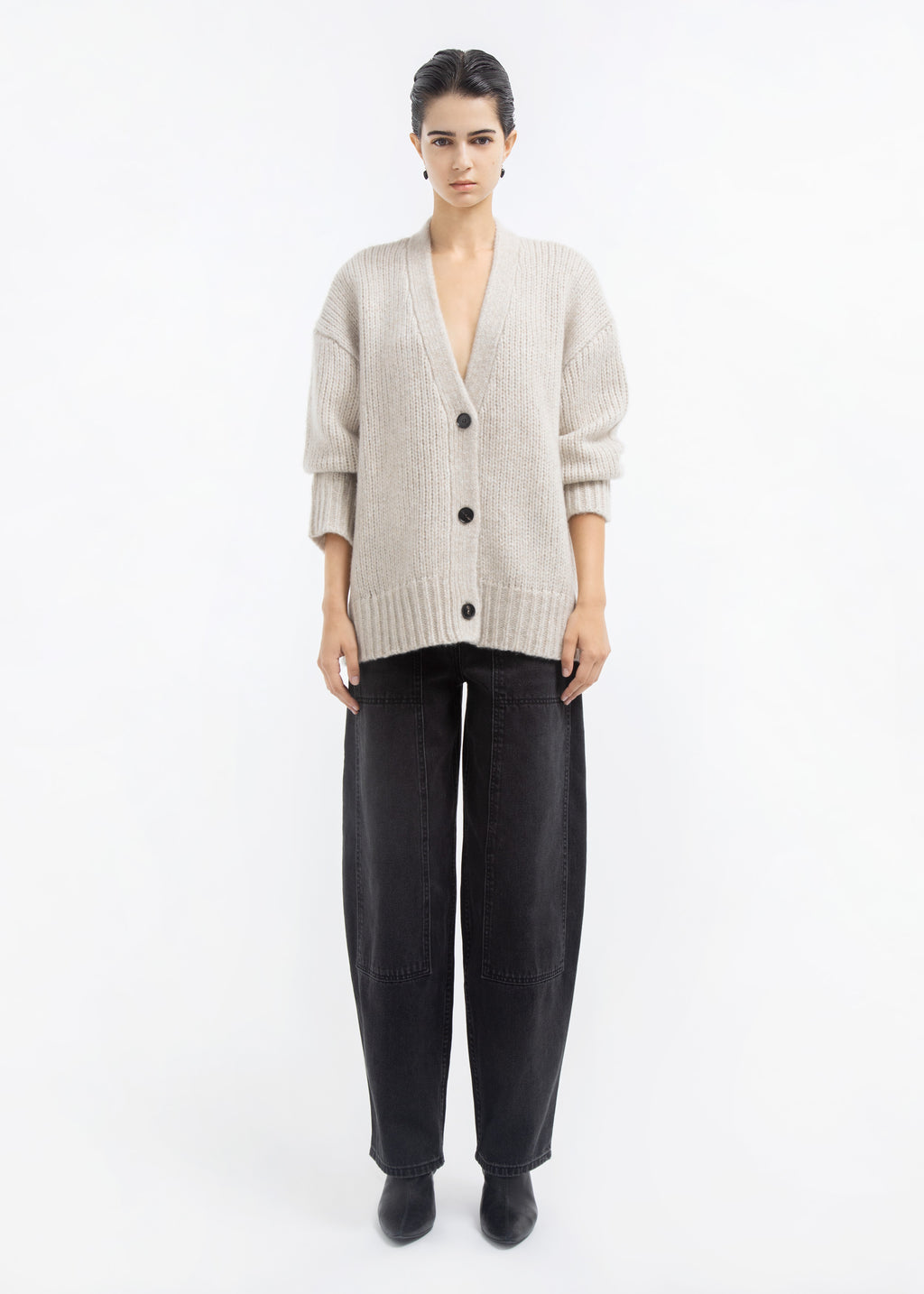 Boyfriend Cardigan in Cashmere  - Arctic - CO