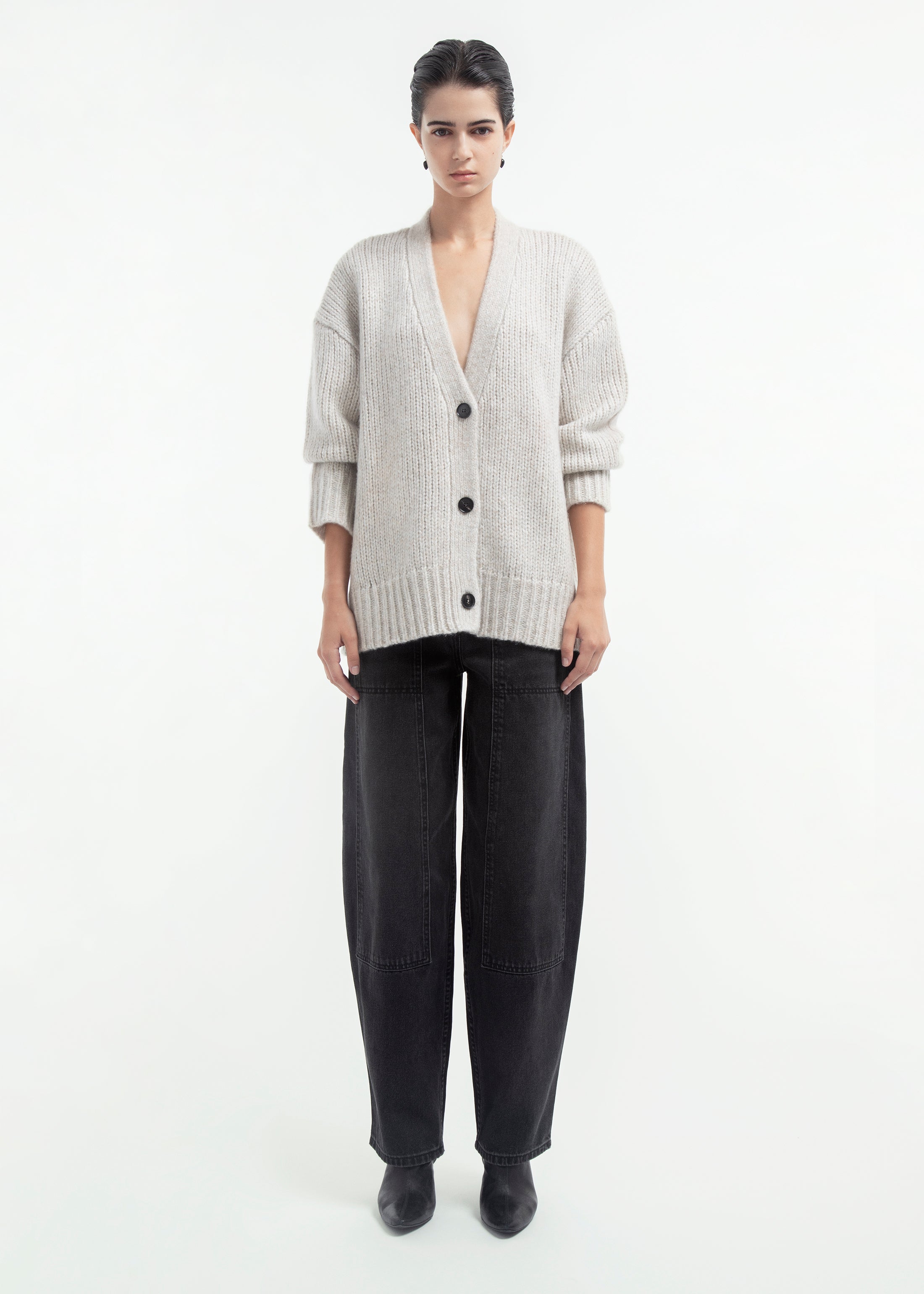 Boyfriend Cardigan in Cashmere  - Arctic
