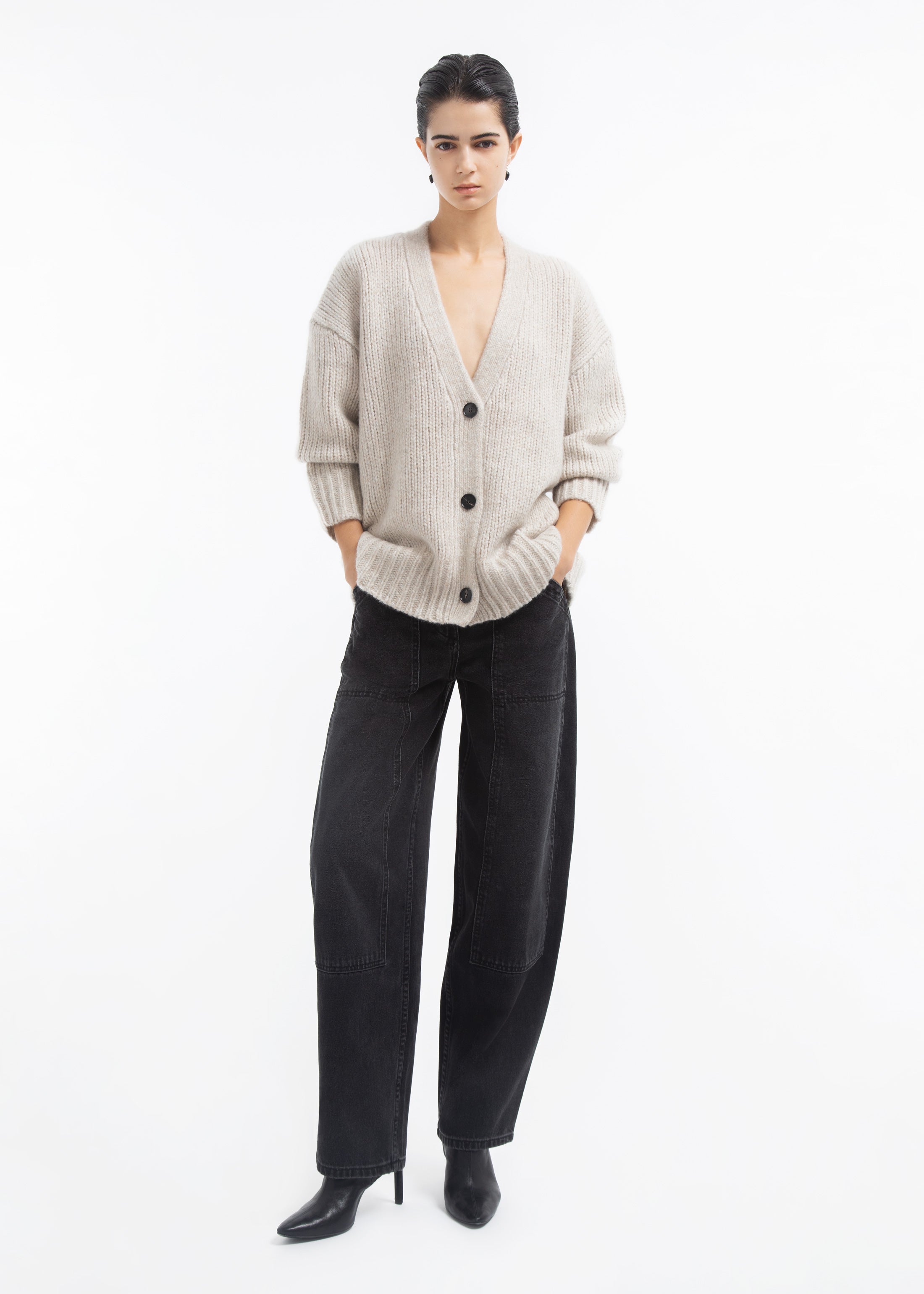 Boyfriend Cardigan in Cashmere  - Arctic