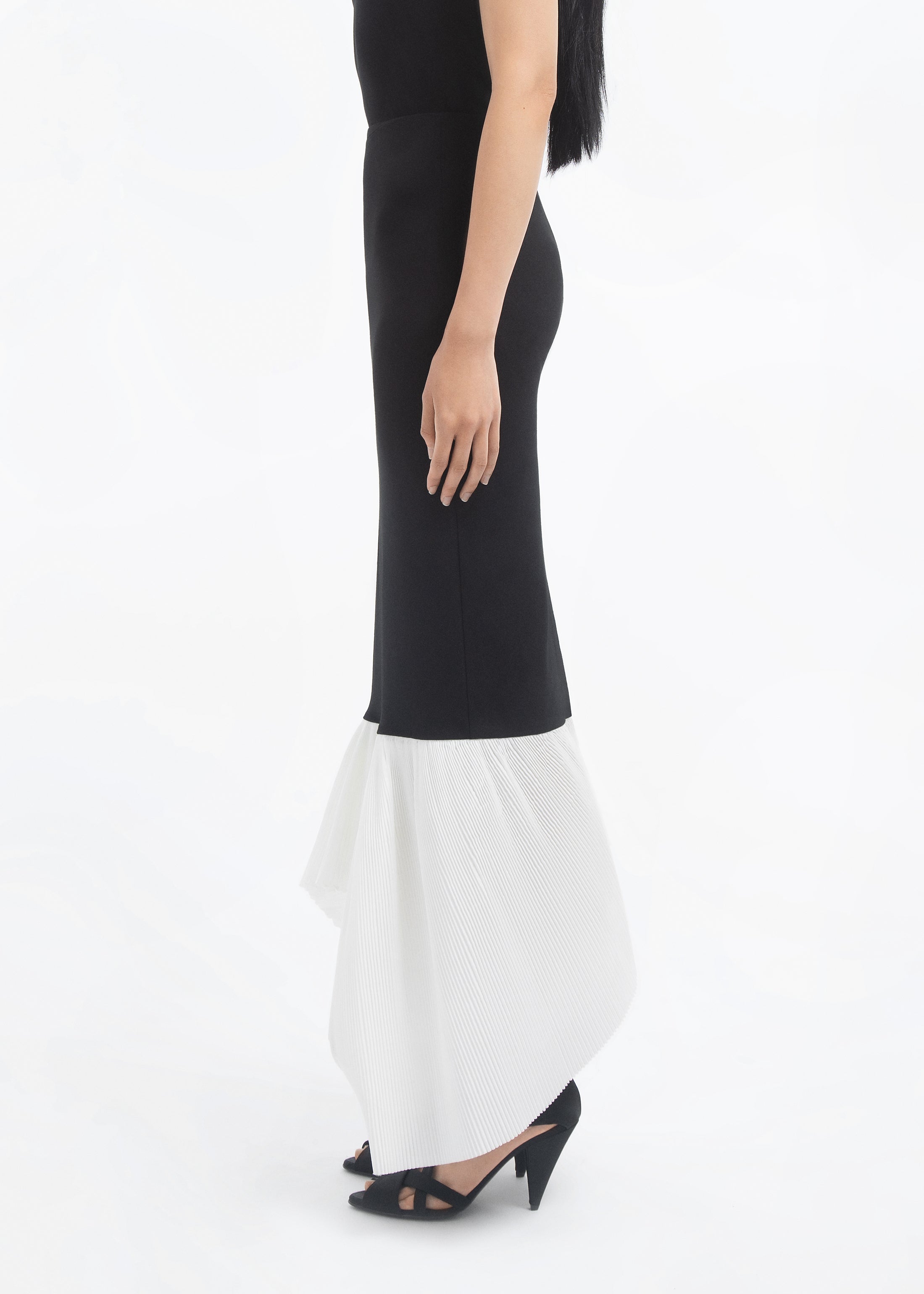 Peplum Skirt in Jersey - Black & White