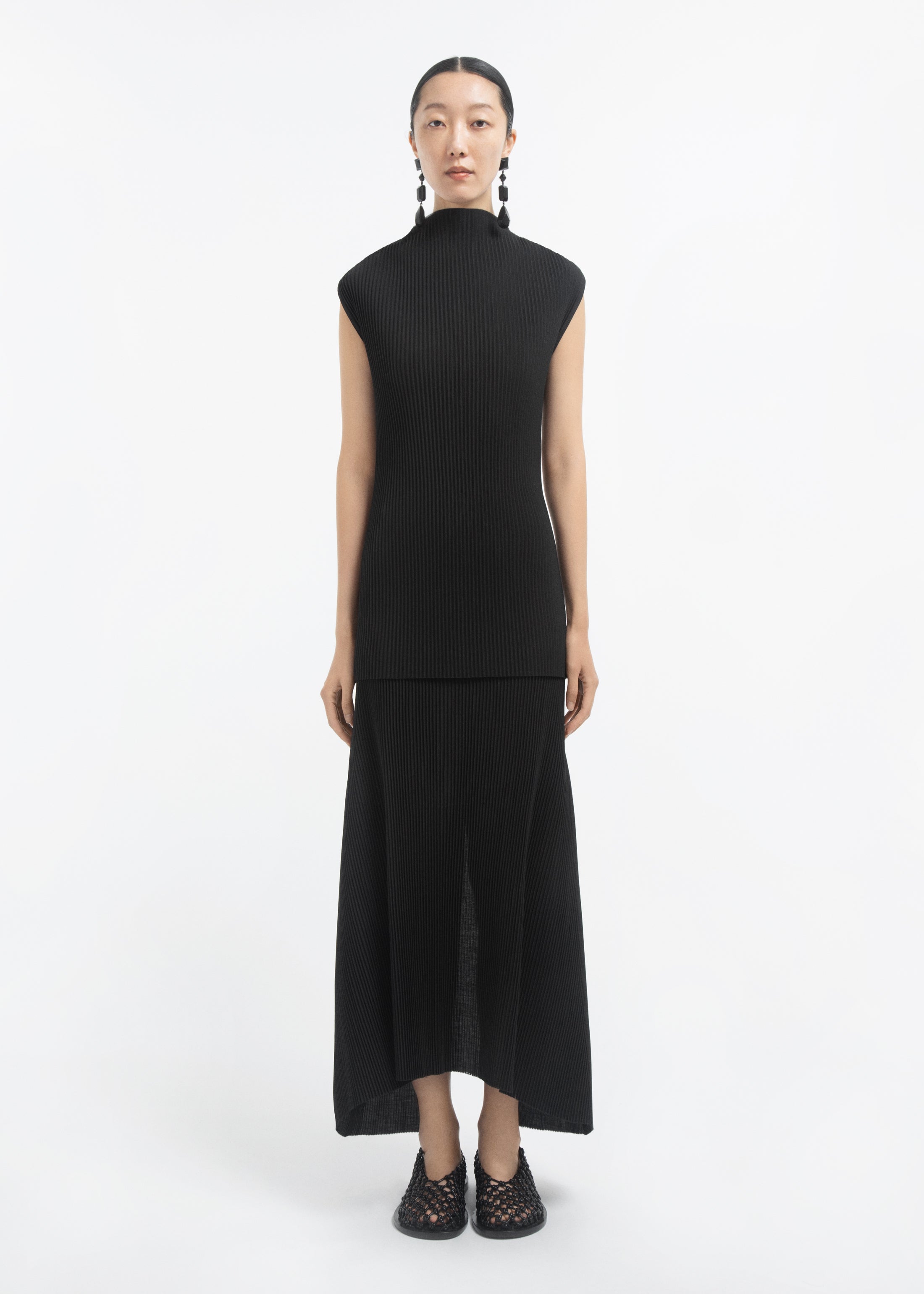 black pleated skirt midi dress Black Tie-Waist Midi Shirt Dress | Pleated Skirt