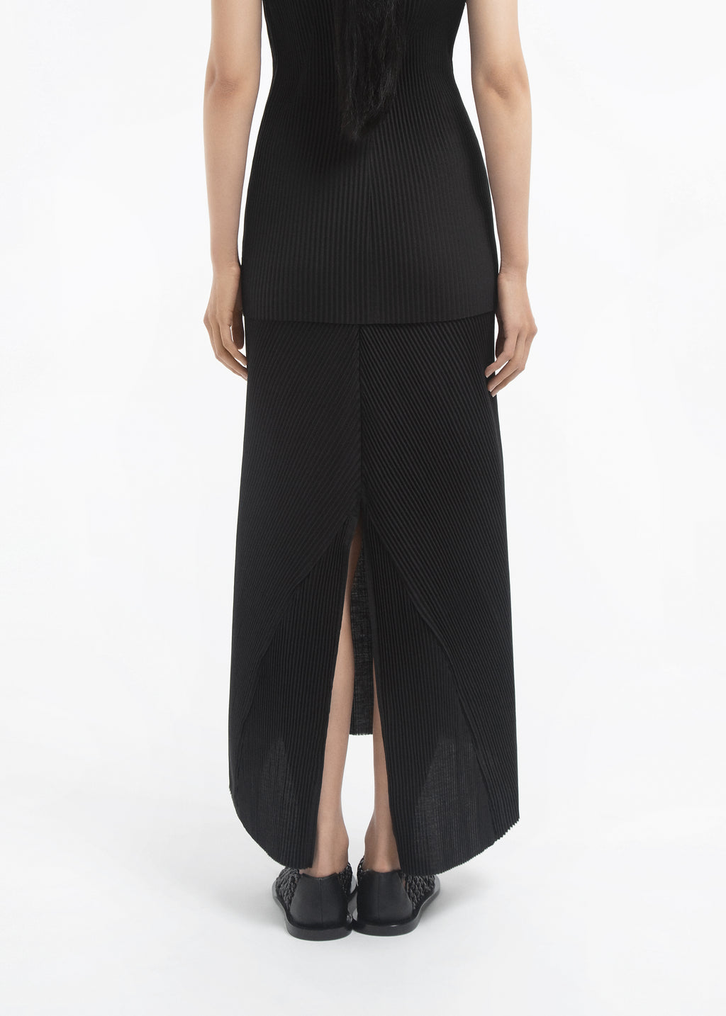 Midi Skirt in Plisse - Black - CO